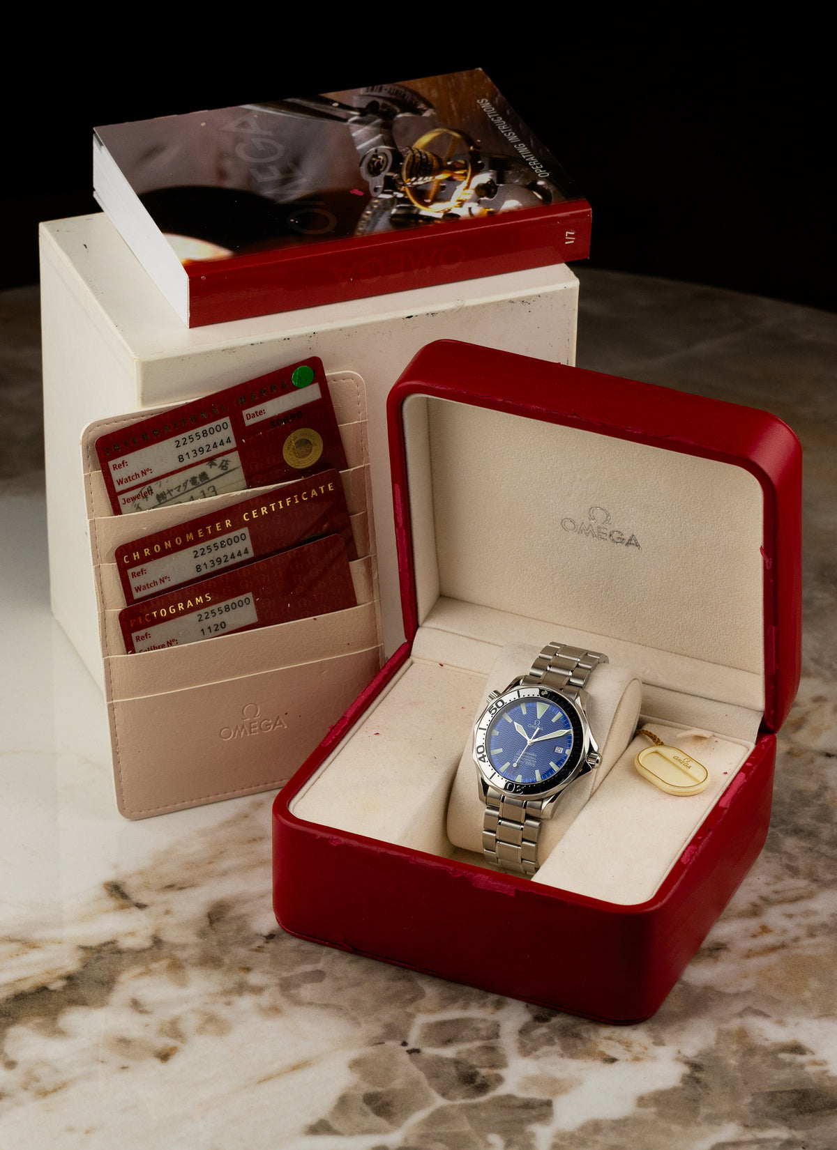 2007 Omega Seamaster 300M Electric Blue 2255.80.00 cal. 1120 Full Set