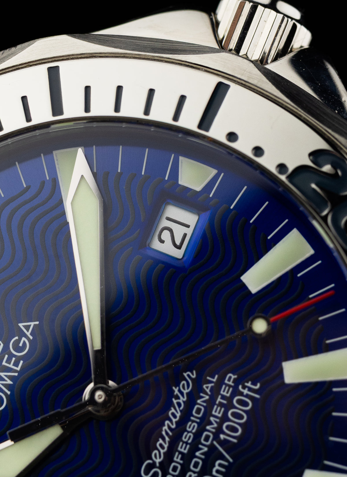 2007 Omega Seamaster 300M Electric Blue 2255.80.00 cal. 1120 Full Set