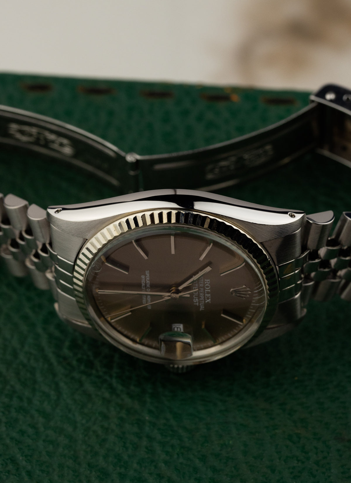 1981 Rolex Datejust Grey Taupe Dial 16014