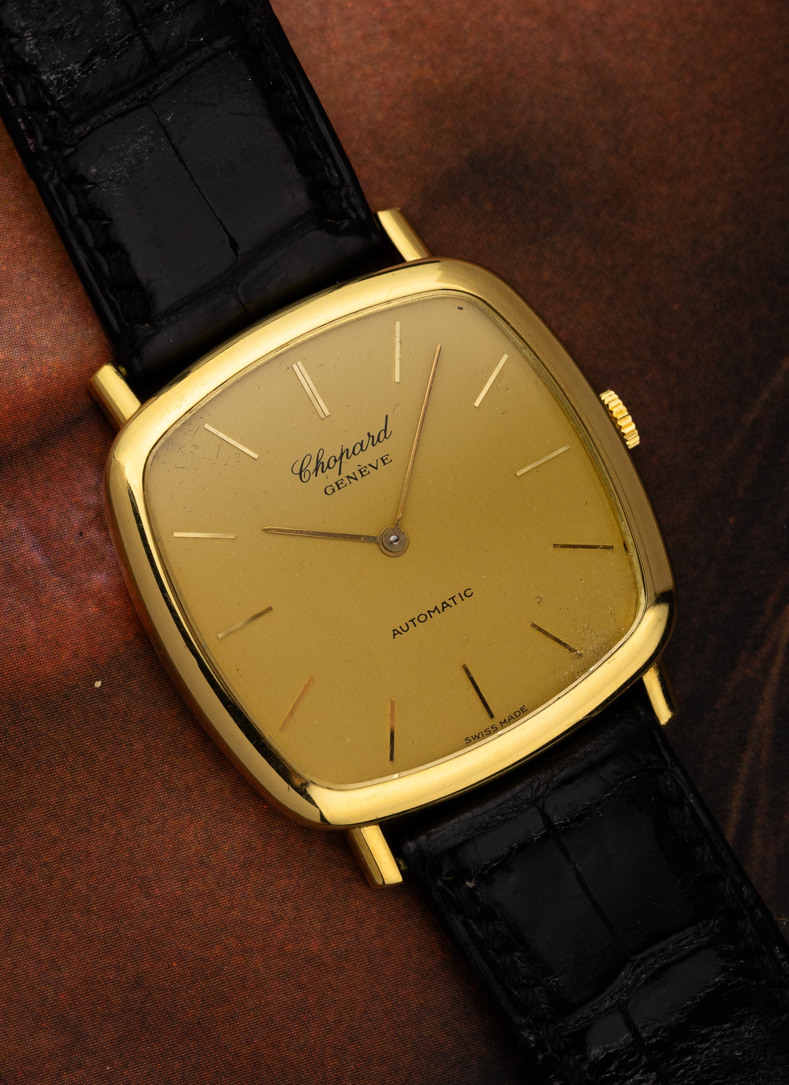 1980s 18K Chopard 2086 Cushion Case Automatic cal. 2-66