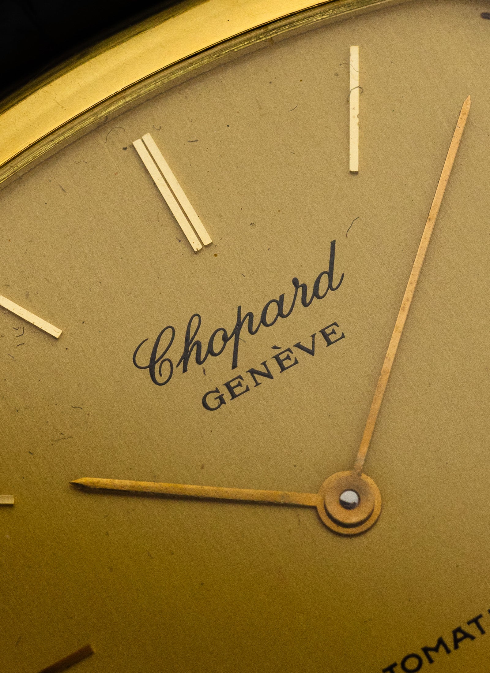 1980s 18K Chopard 2086 Cushion Case Automatic cal. 2-66