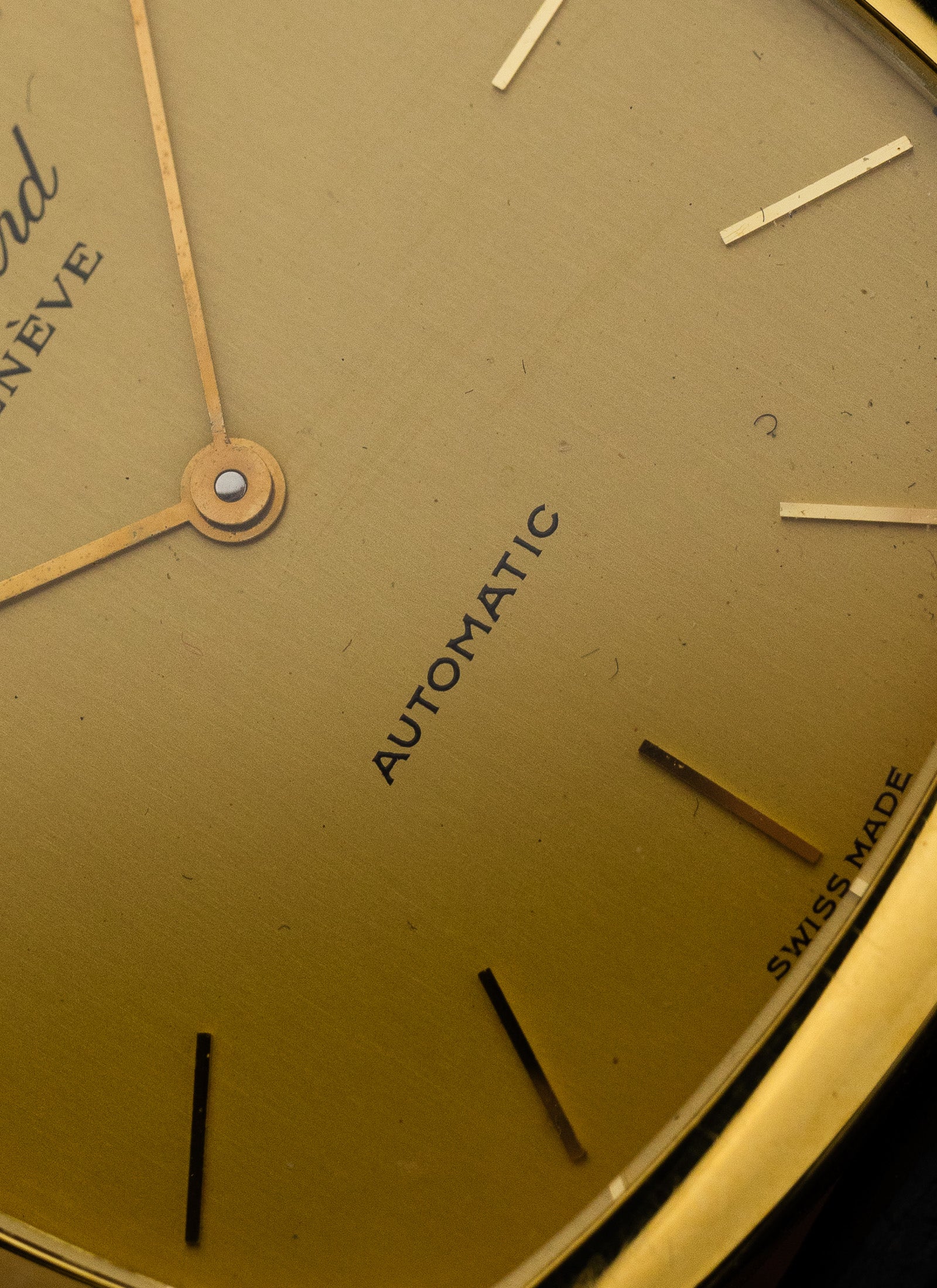 1980s 18K Chopard 2086 Cushion Case Automatic cal. 2-66