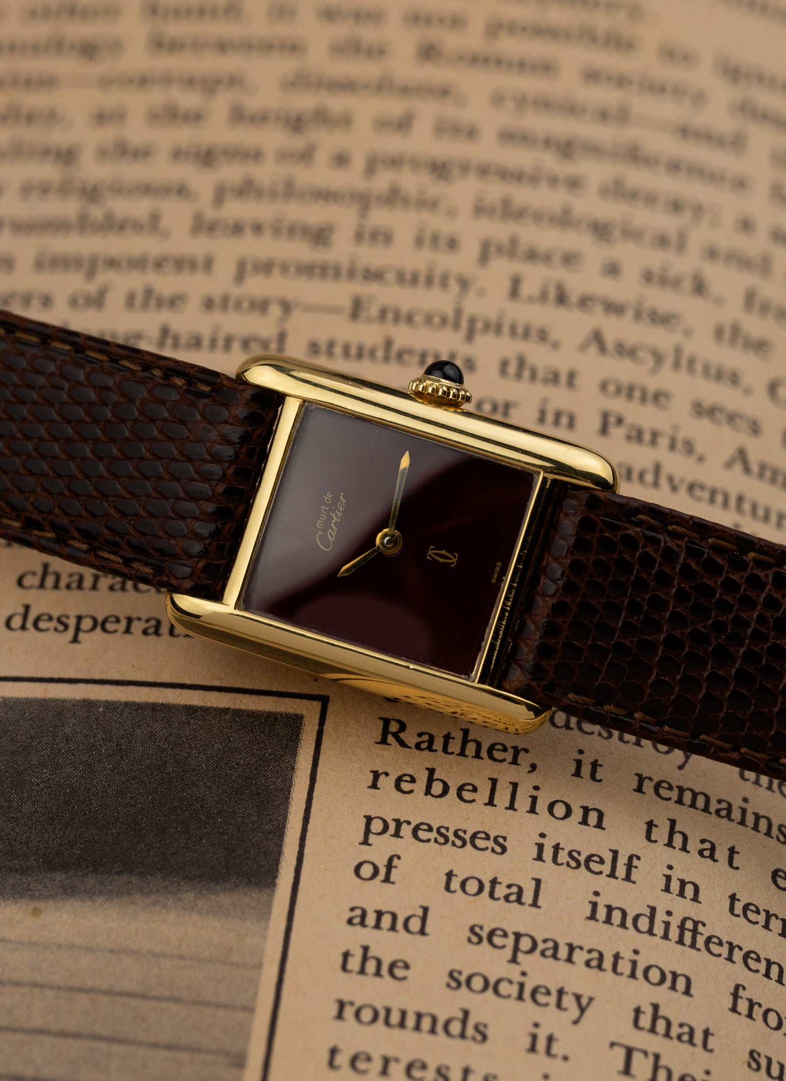 1980s Lady Cartier Must Tank Burgundy Manual Winding Serviced