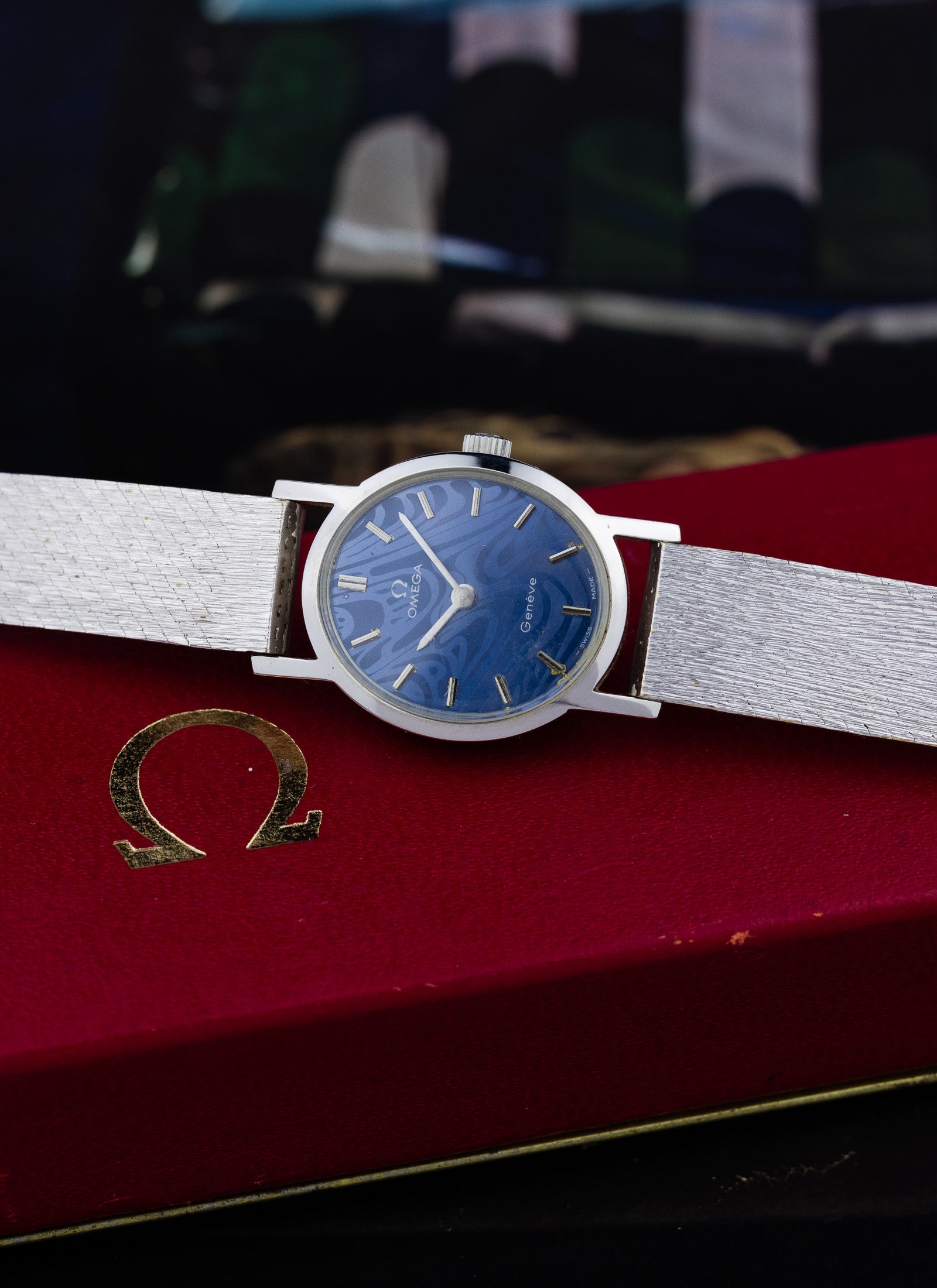 1970s Lady Omega Geneve Blue Ellipse Dial 511.0411 cal. 625 Box