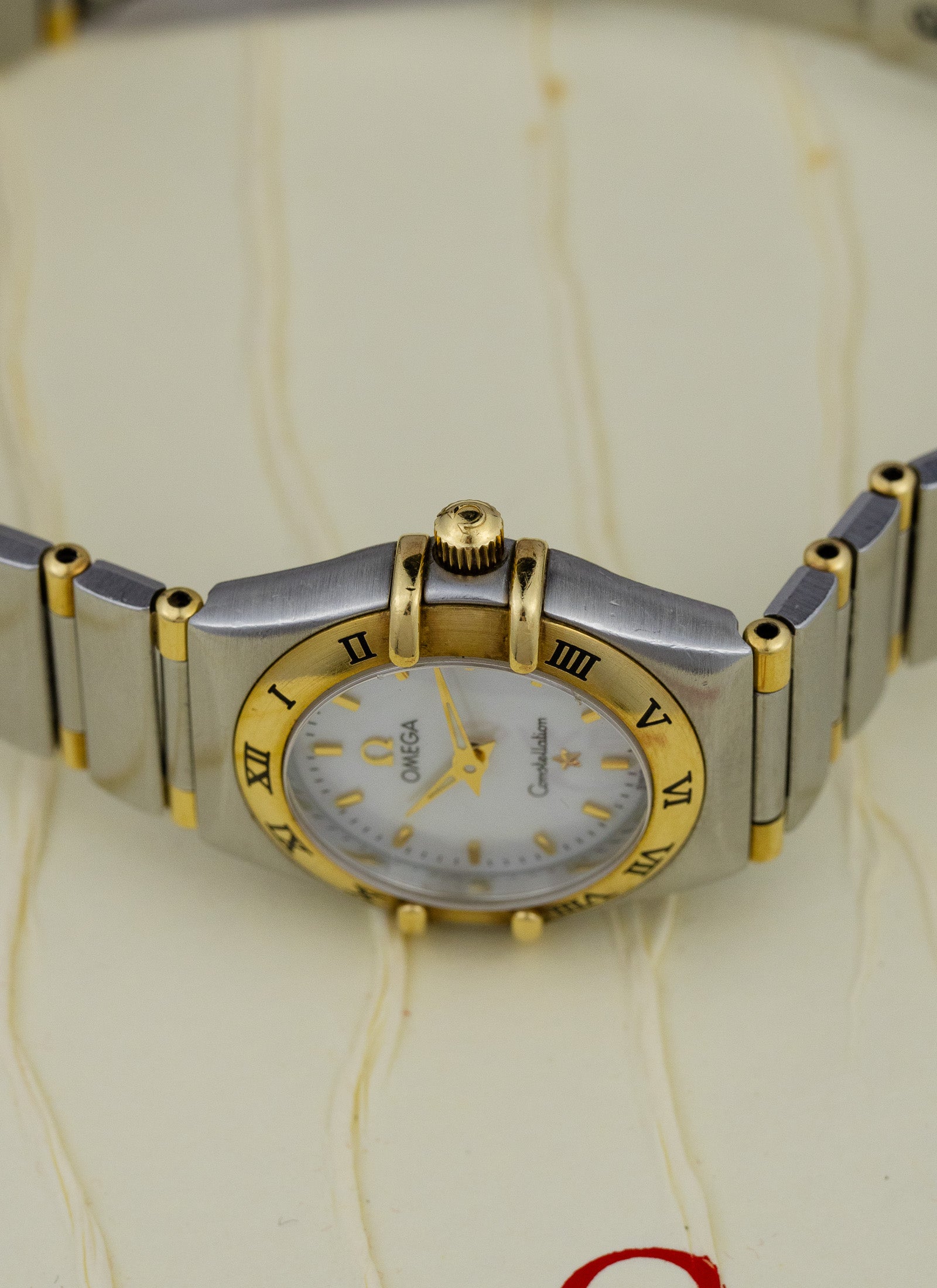 1998 Lady Omega Constellation Bicolor MOP Dial 795.1203 cal. 1456 Box