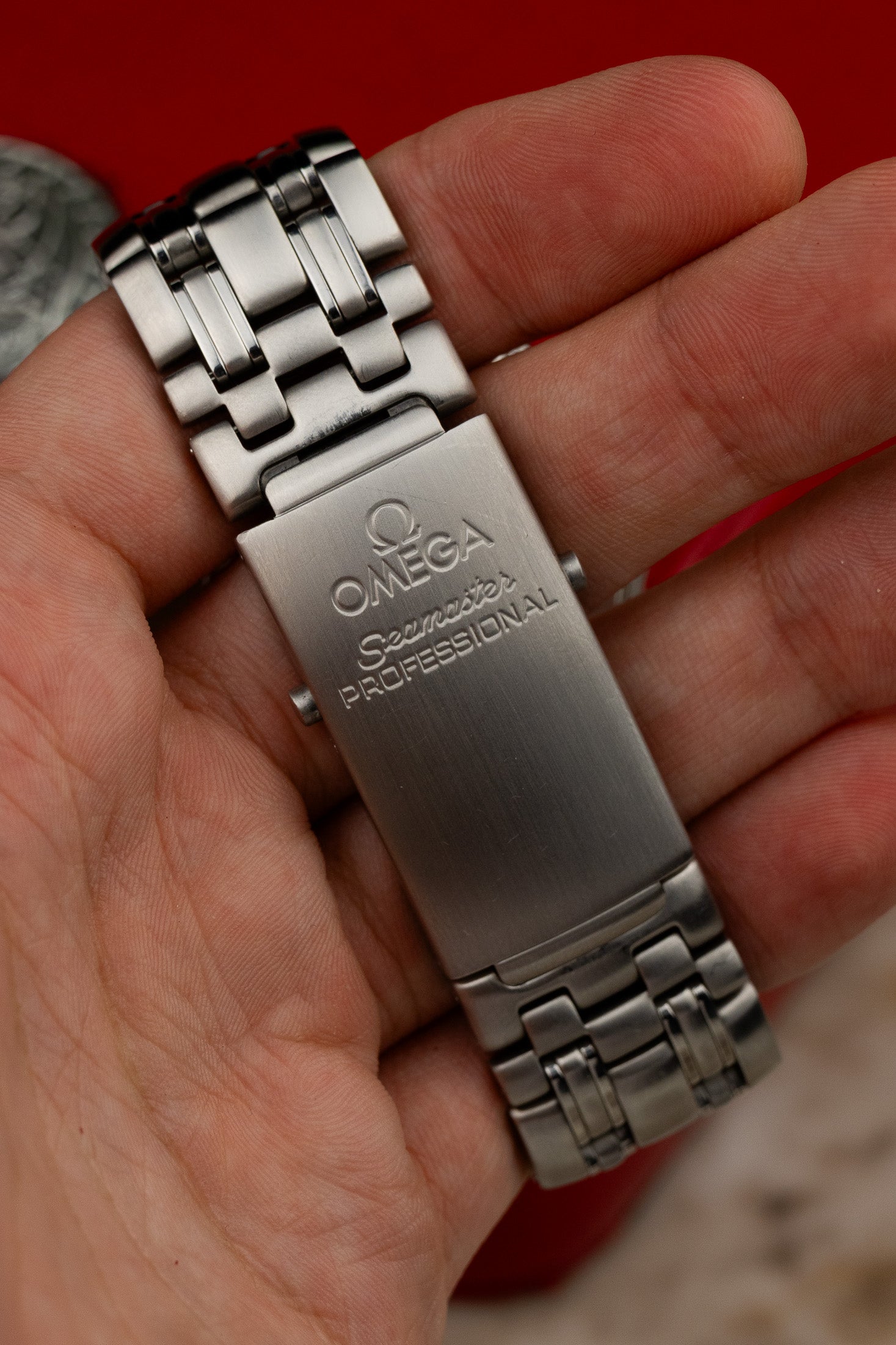 1999 Omega Seamaster 300m 2531.80 cal. 1120 James Bond Box and Papers