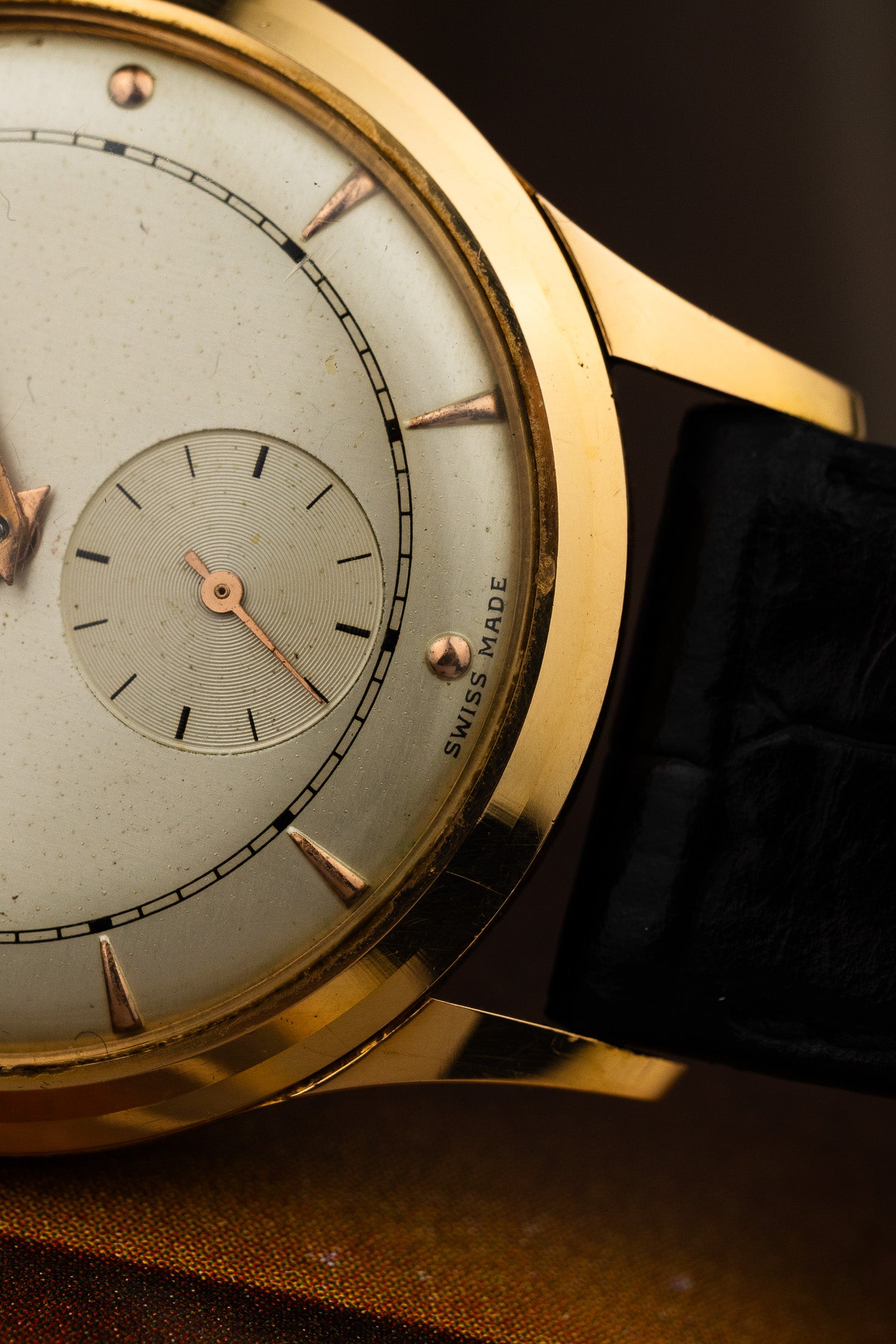 1948 18K Omega Trésor Sub Second Bumper cal. 332 Serviced