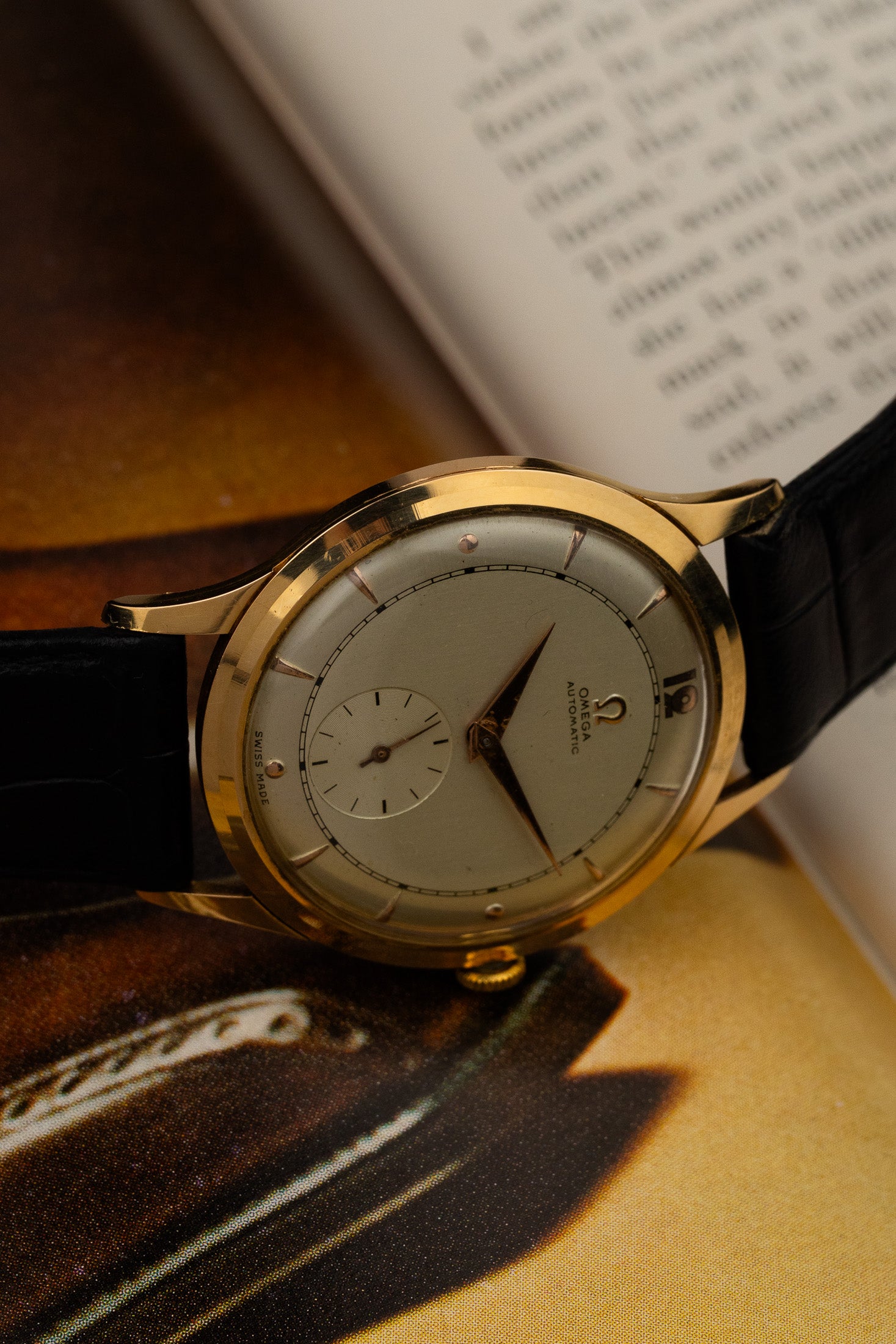 1948 18K Omega Trésor Sub Second Bumper cal. 332 Serviced