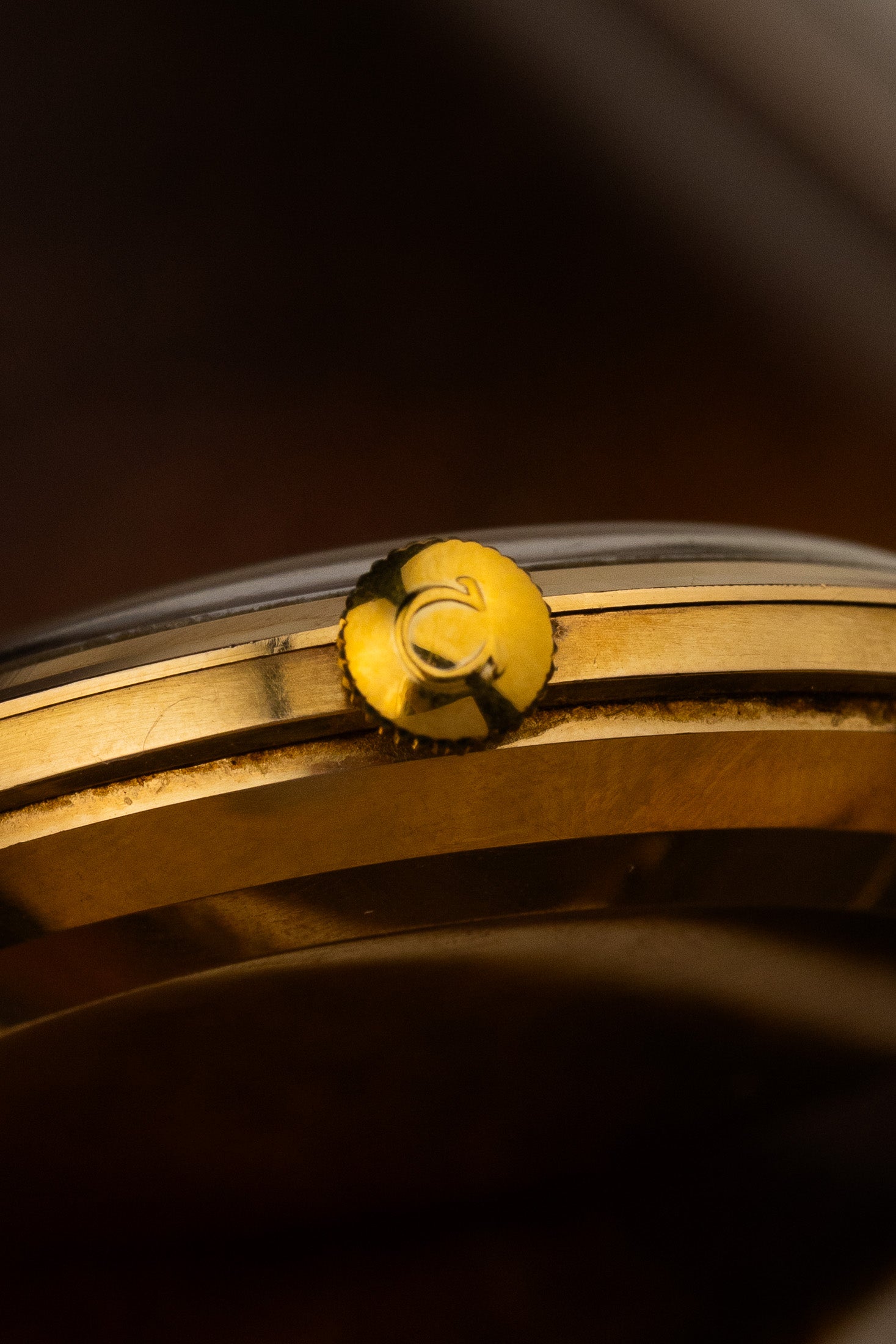 1948 18K Omega Trésor Sub Second Bumper cal. 332 Serviced
