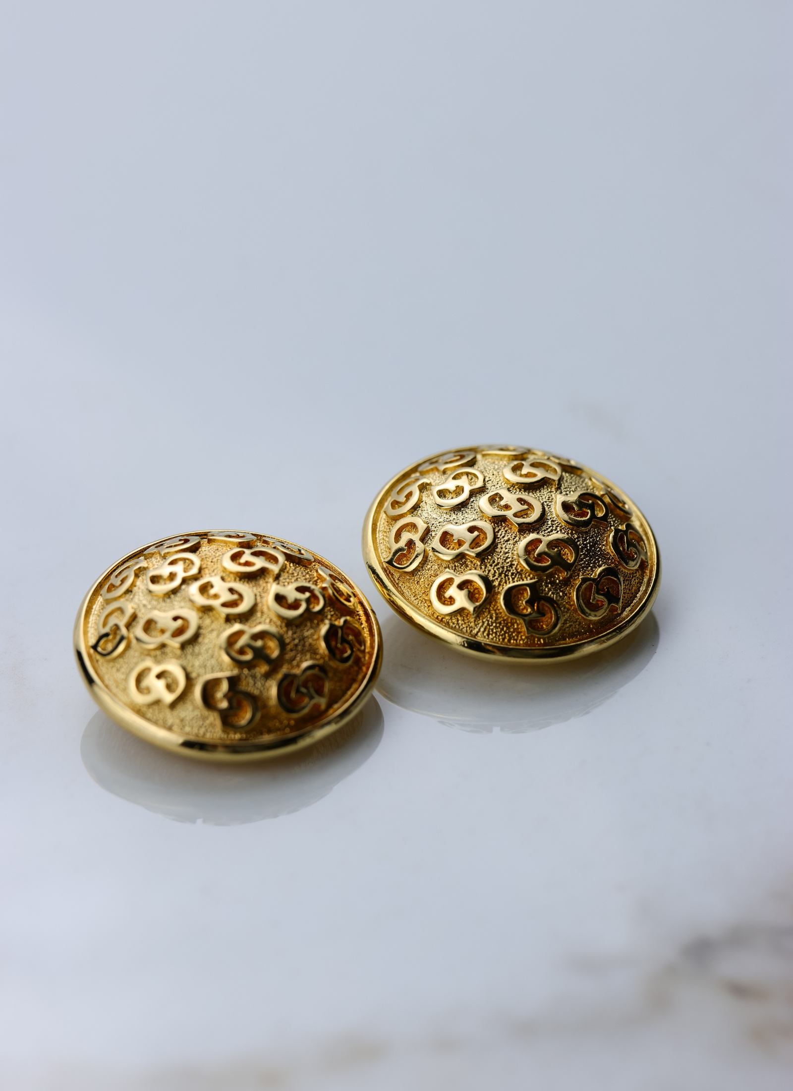 Christian Dior - 0kazałe klipsy vintage w logowanie