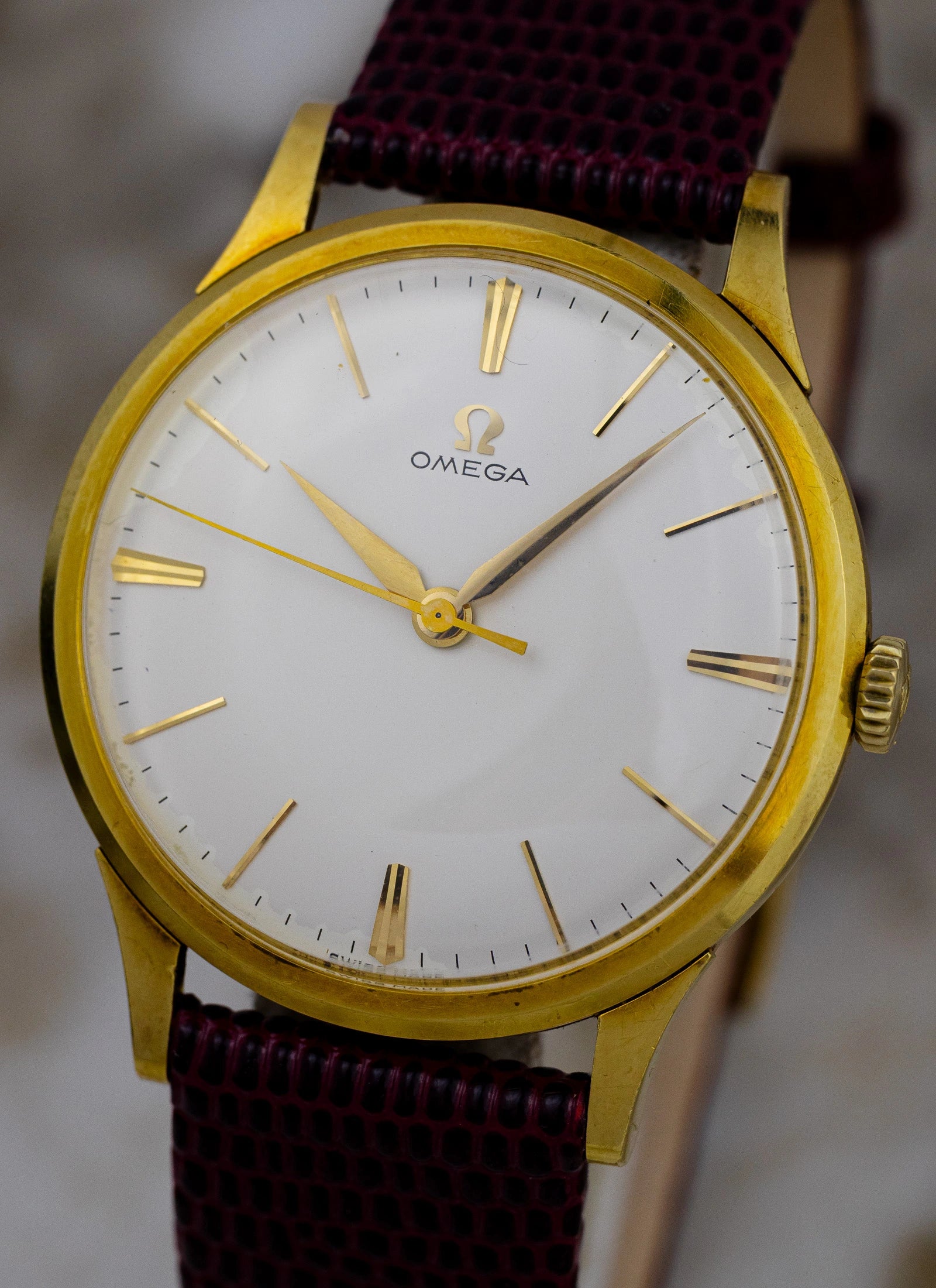 1959 18K Omega Tresor 14708 cal. 285 unpolished