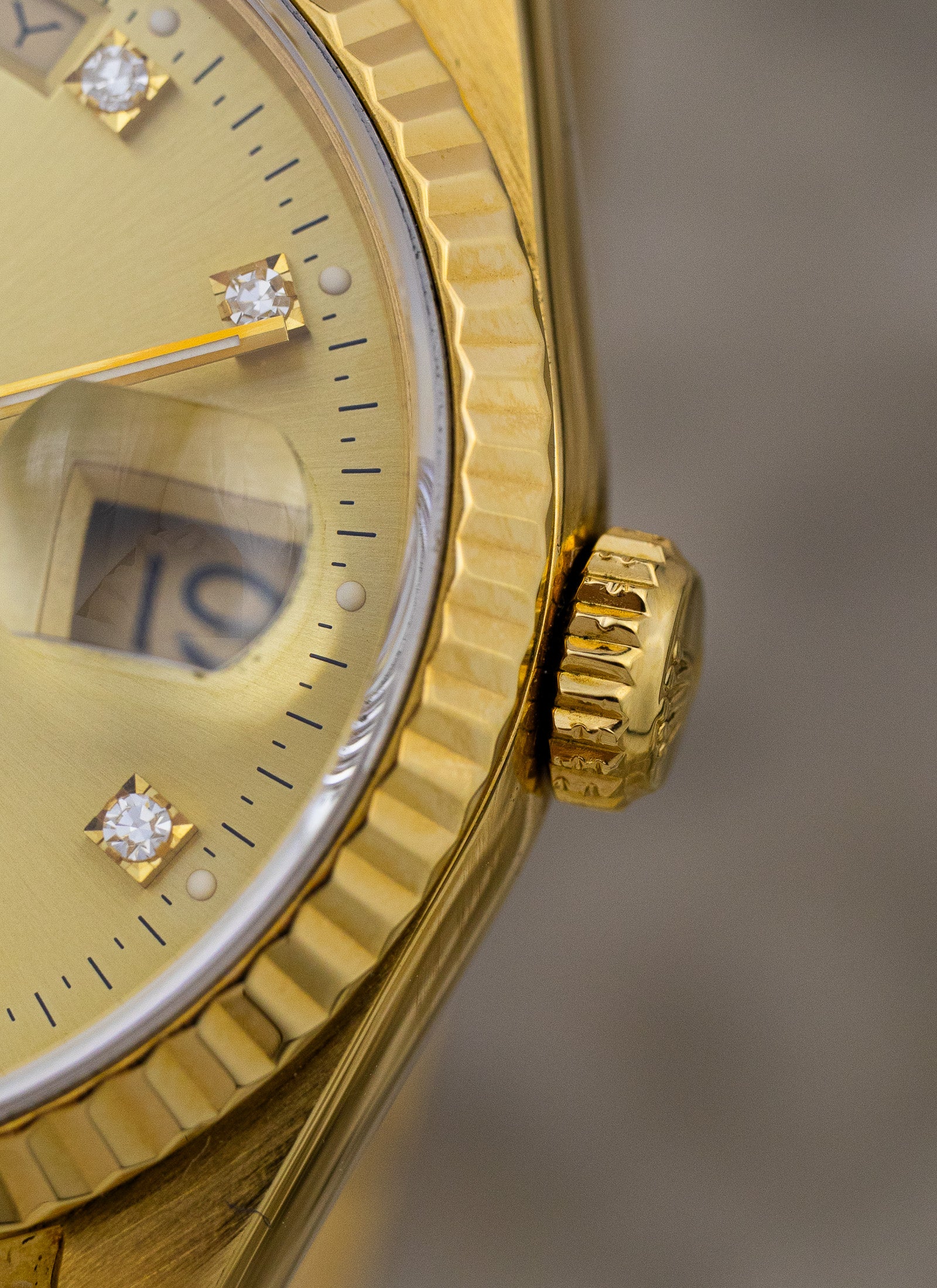 1994 Rolex Day-Date 18238 Factory Diamond Dial Full Set