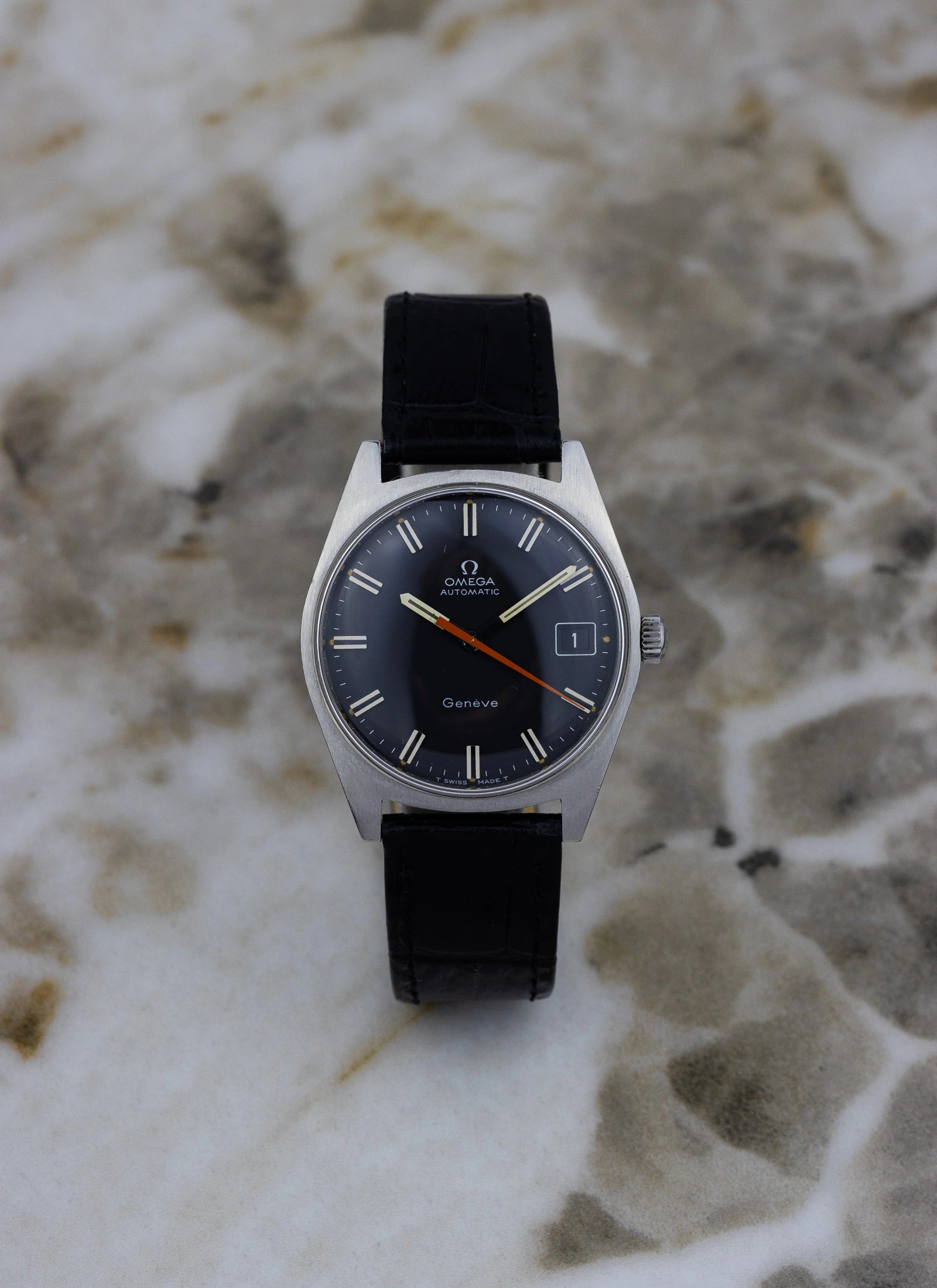 1968 Omega Geneve Black Dial 166.041 cal. 565 Serviced