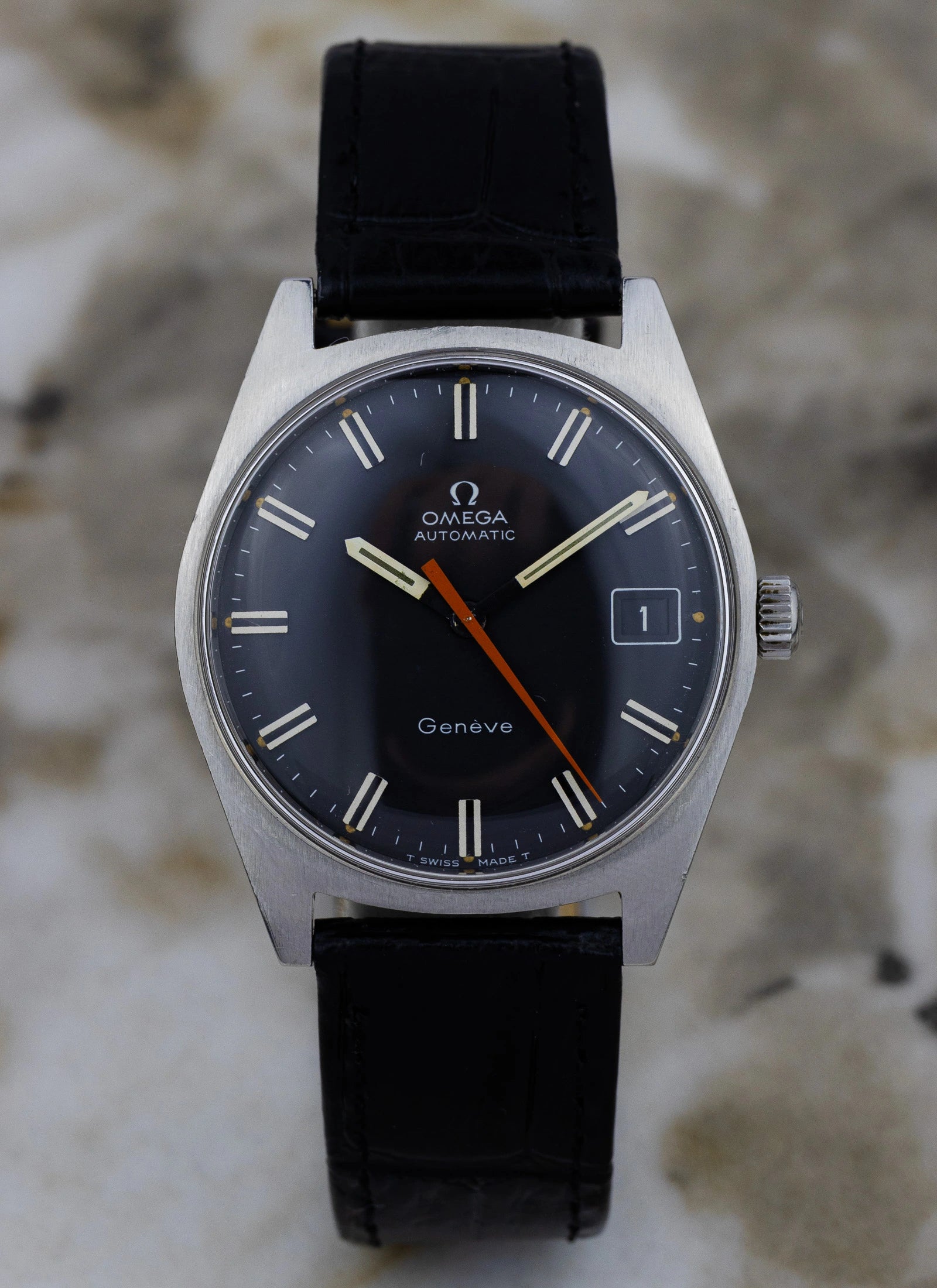 1968 Omega Geneve Black Dial 166.041 cal. 565 Serviced