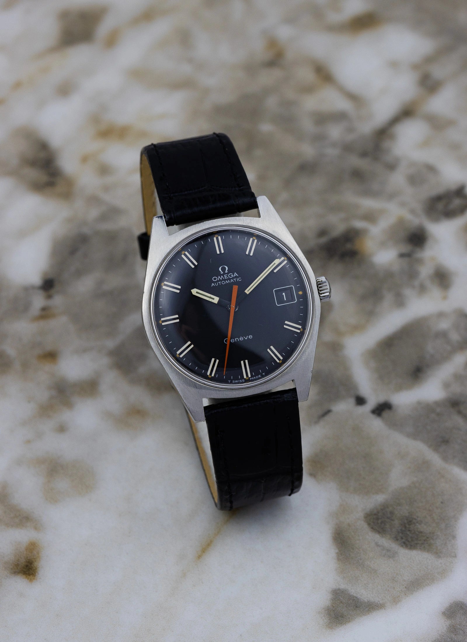 1968 Omega Geneve Black Dial 166.041 cal. 565 Serviced