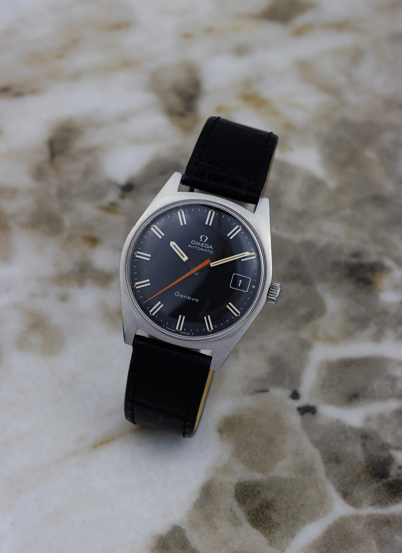 1968 Omega Geneve Black Dial 166.041 cal. 565 Serviced