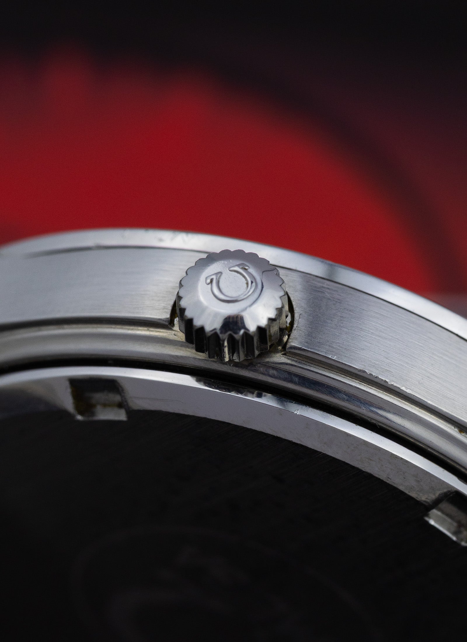 1972 Omega Geneve Burgundy Dial 136.0102 cal. 1030