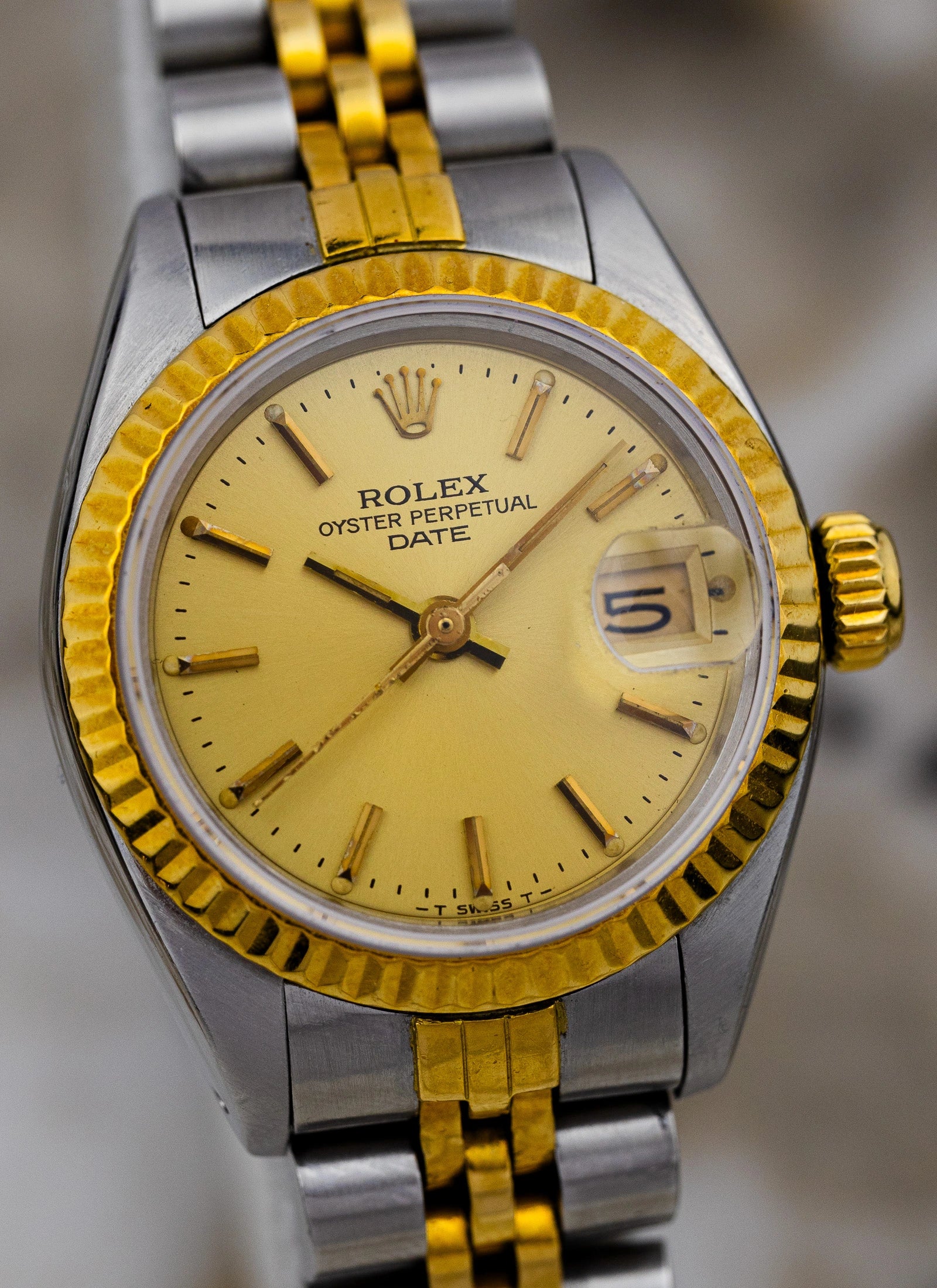 1984 Lady Rolex Oyster Perpetual Date 6917 Bicolor Box