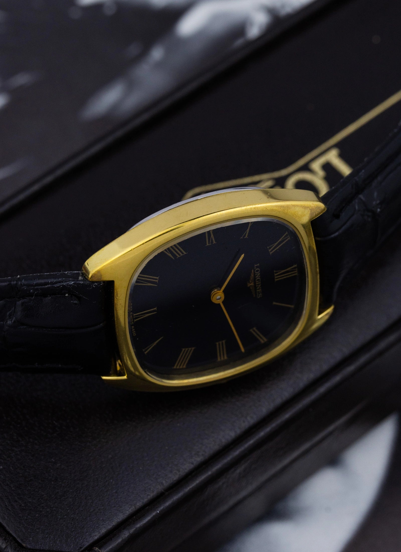 1970s Longines Square Black Roman Dial 4450 cal. L847.4 Serviced Box