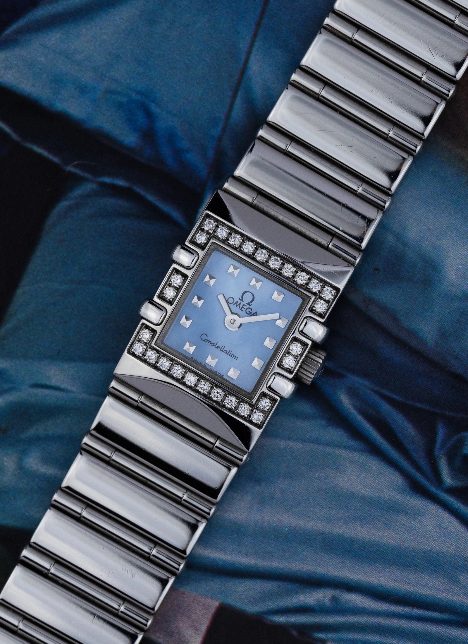 1998 Lady Omega Constellation Square MOP & Diamonds 895.1246 cal. 1376