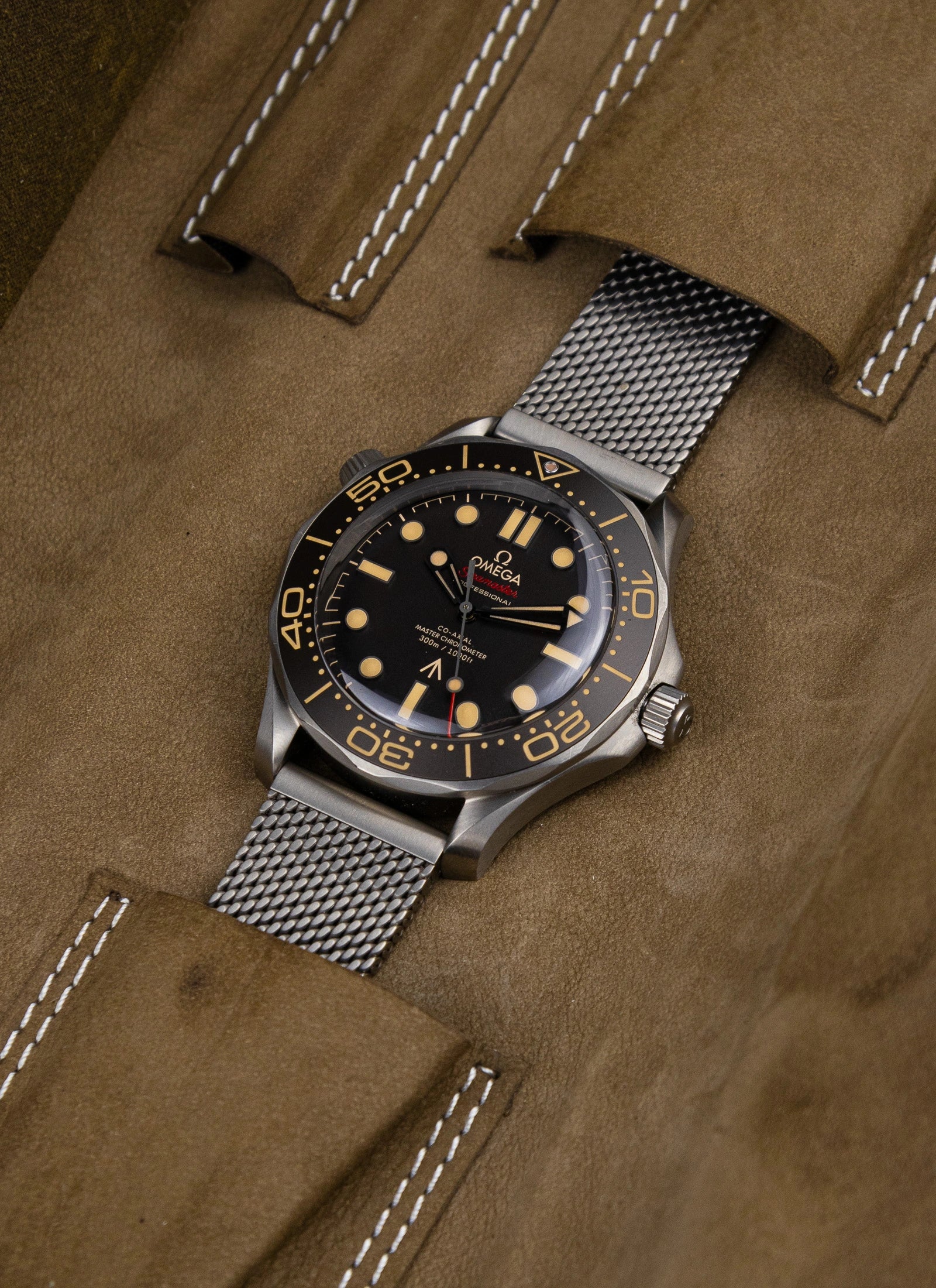 Omega Seamaster 300m Bond Titanium 210.90.42.20.01.001