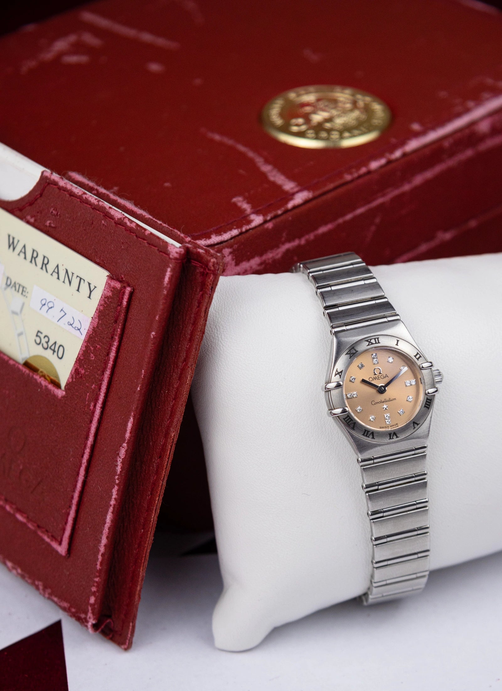 1998 Omega Constellation 1564.66 Cindy Crawford My Choice Limited Edition Salmon Diamond Dial