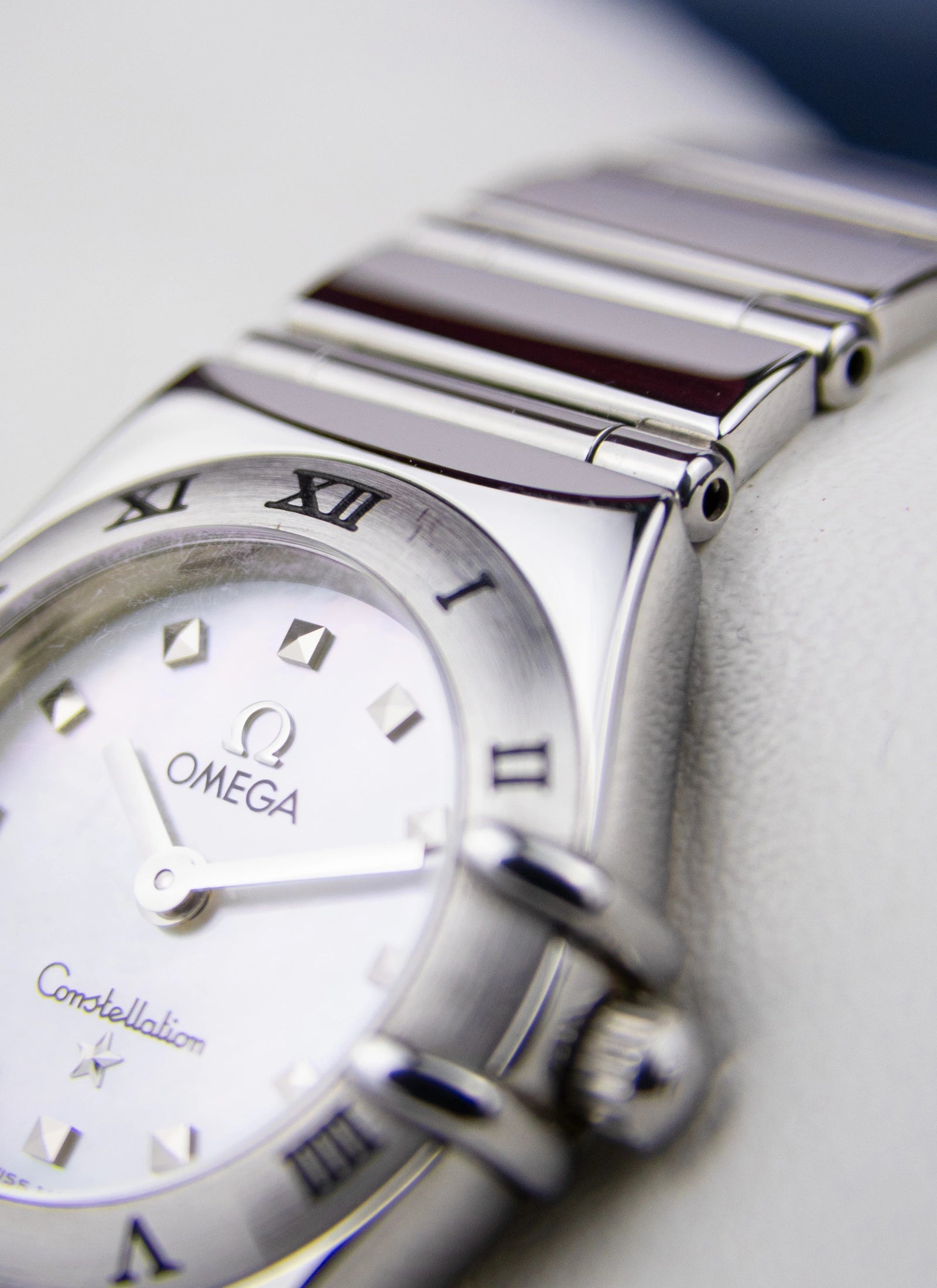 1998 Omega Constellation 1561.71 Mother Of Pearl