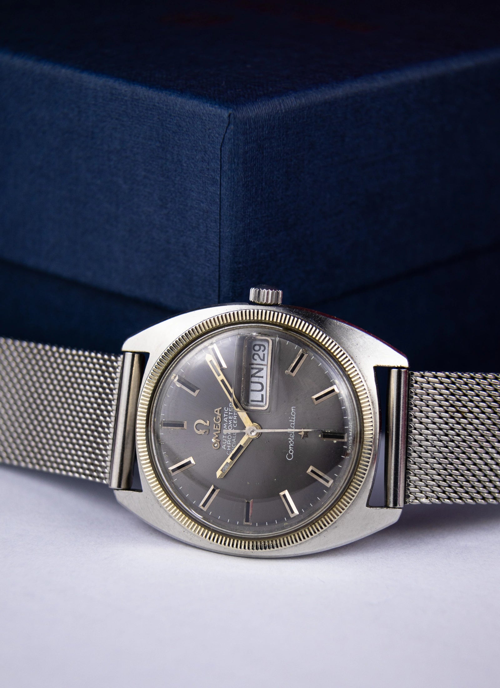 1969 Omega Constellation C-shaped Day-Date 168.029 cal. 751