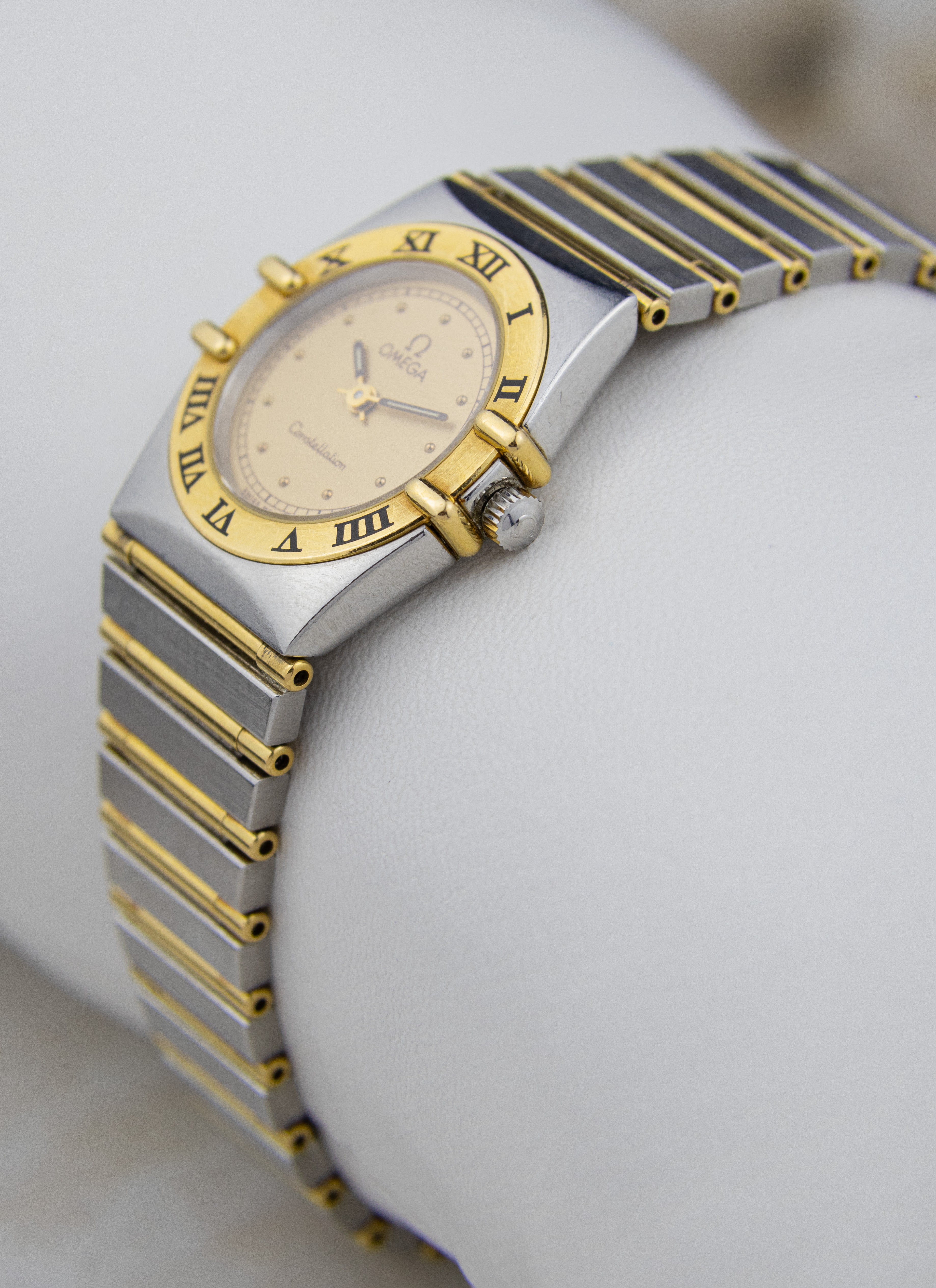 1986 Lady Omega Constellation Manhattan 795.1080 cal. 1455