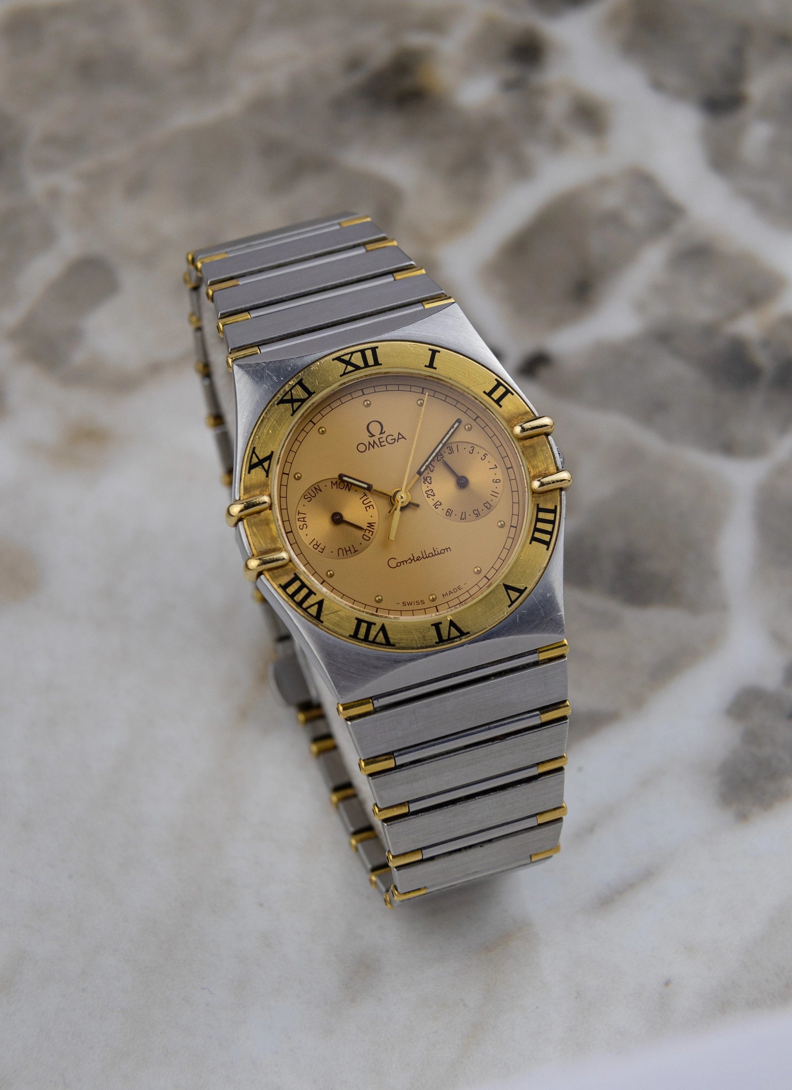 1991 Omega Constellation Manhattan Day-Date 398.0869 cal.