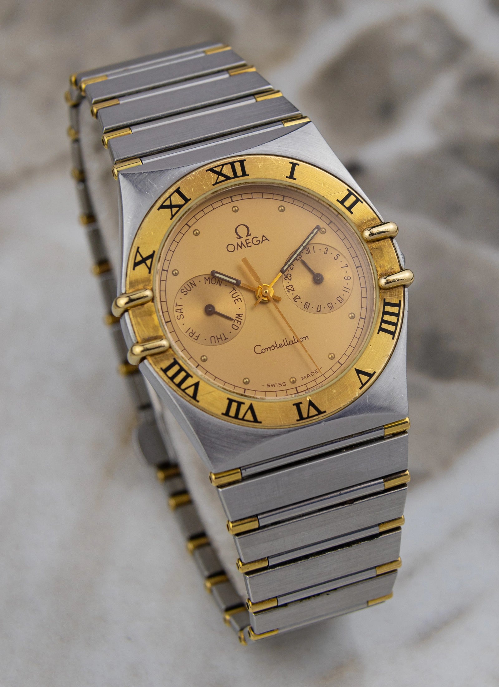 1991 Omega Constellation Manhattan Day-Date 398.0869 cal.