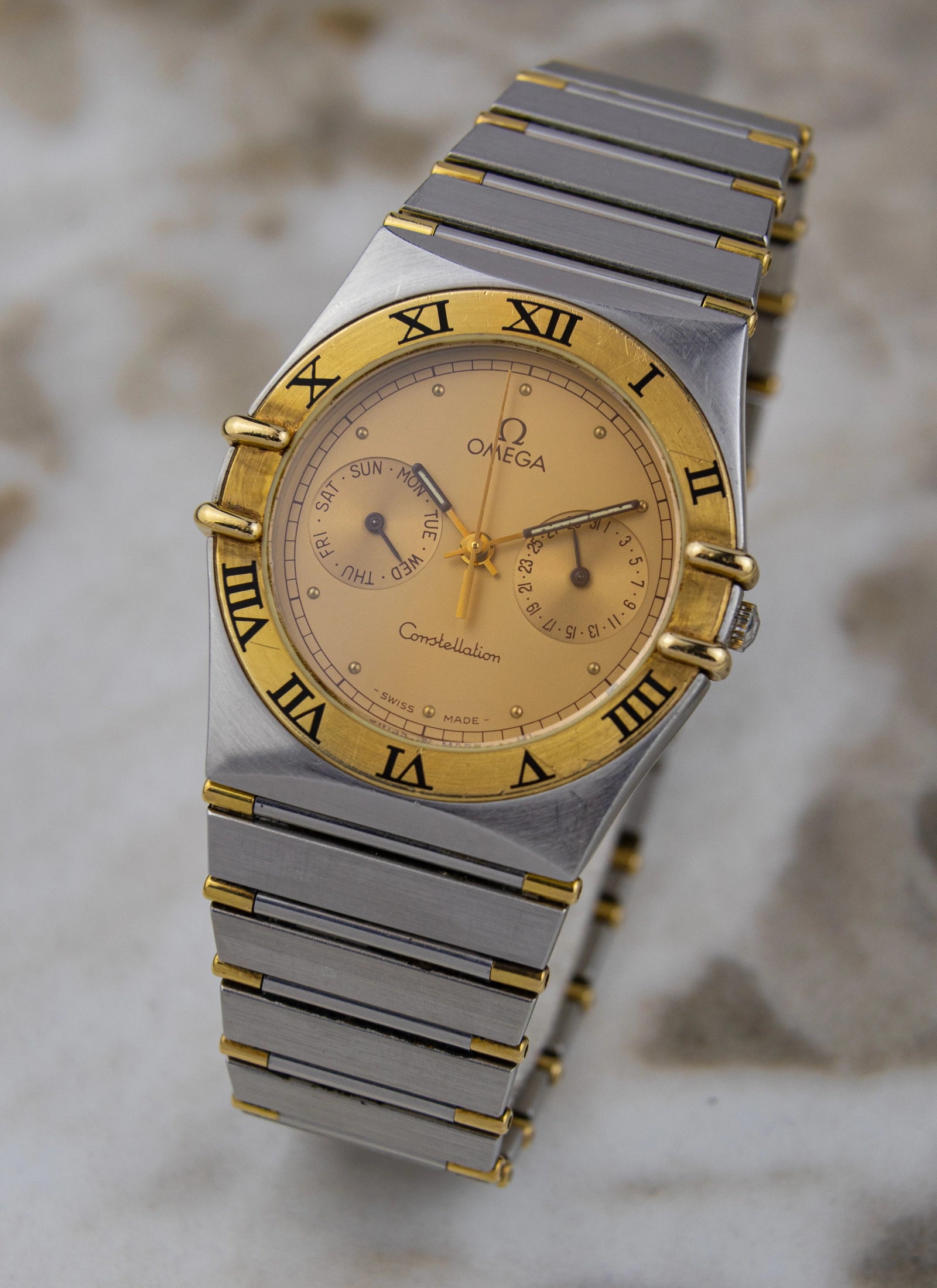 1991 Omega Constellation Manhattan Day-Date 398.0869 cal.