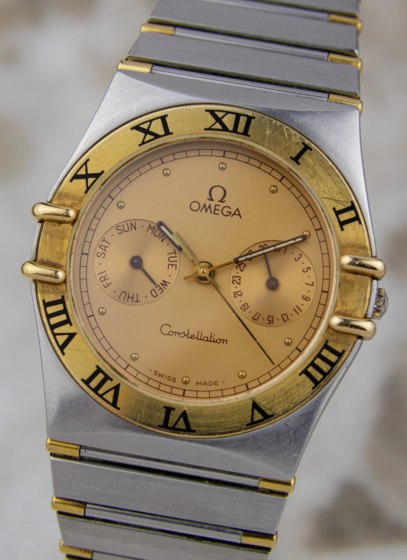 1991 Omega Constellation Manhattan Day-Date 398.0869 cal.
