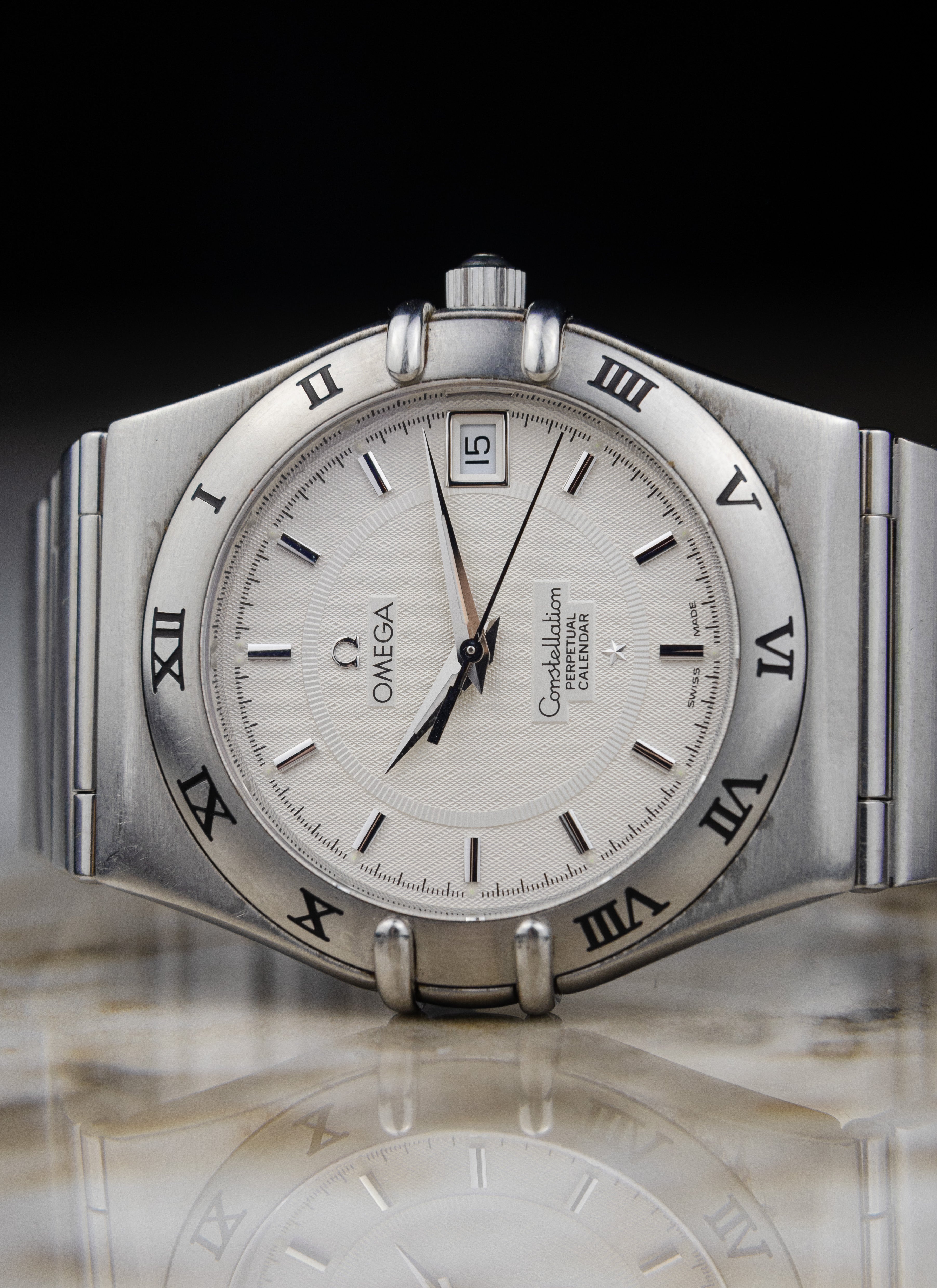 1995 Omega Constellation Manhattan Perpetual Calendar 1552.30