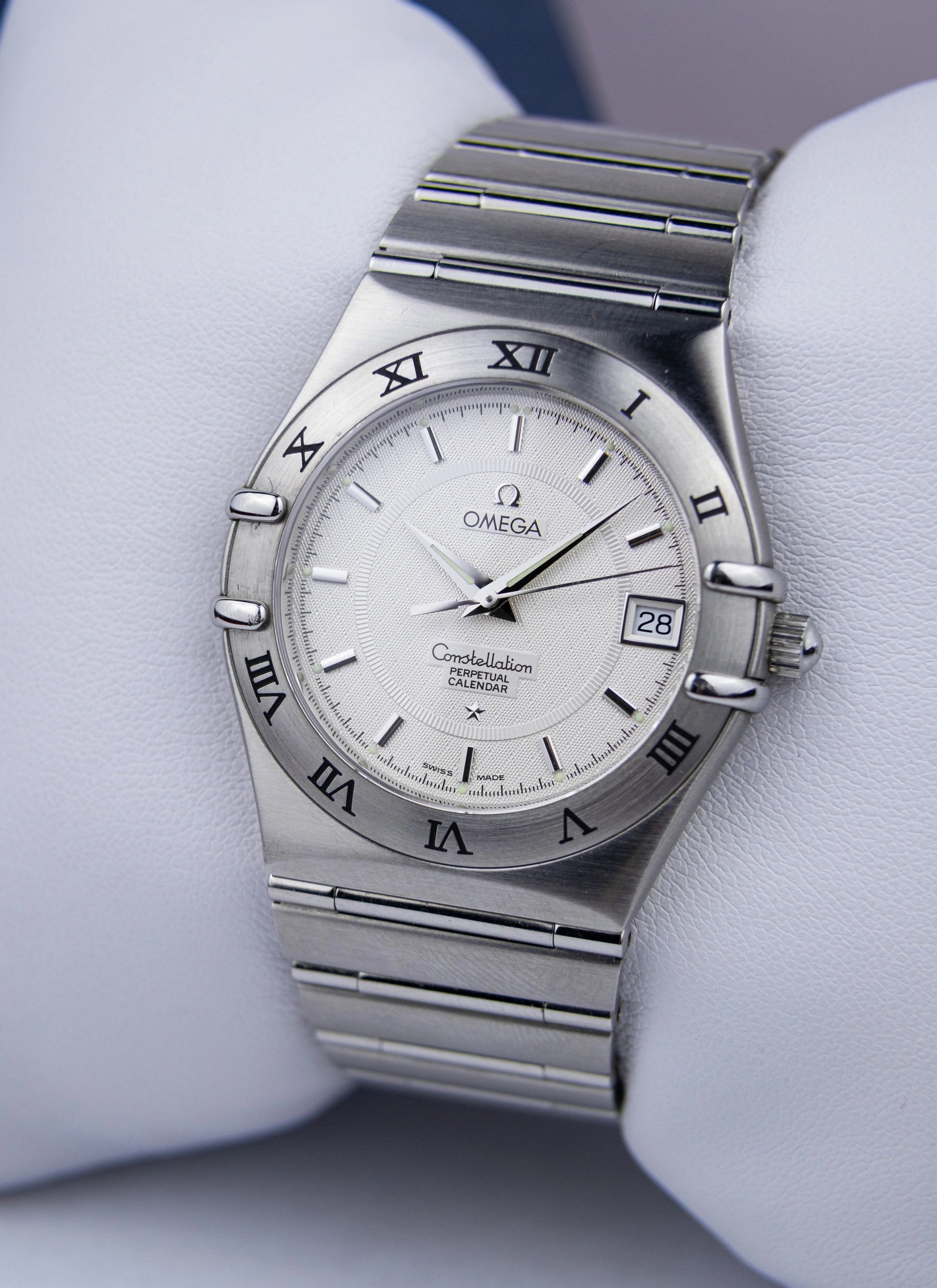 1998 Omega Constellation Manhattan Perpetual Calendar 1552.30