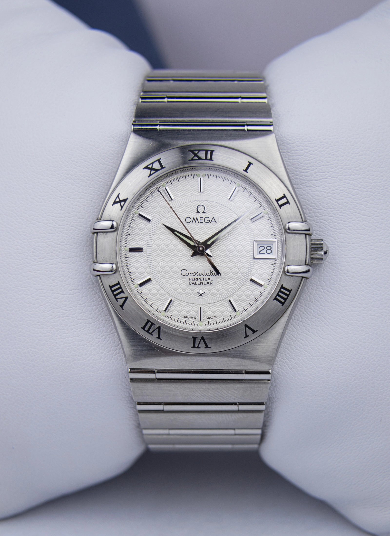 1998 Omega Constellation Manhattan Perpetual Calendar 1552.30