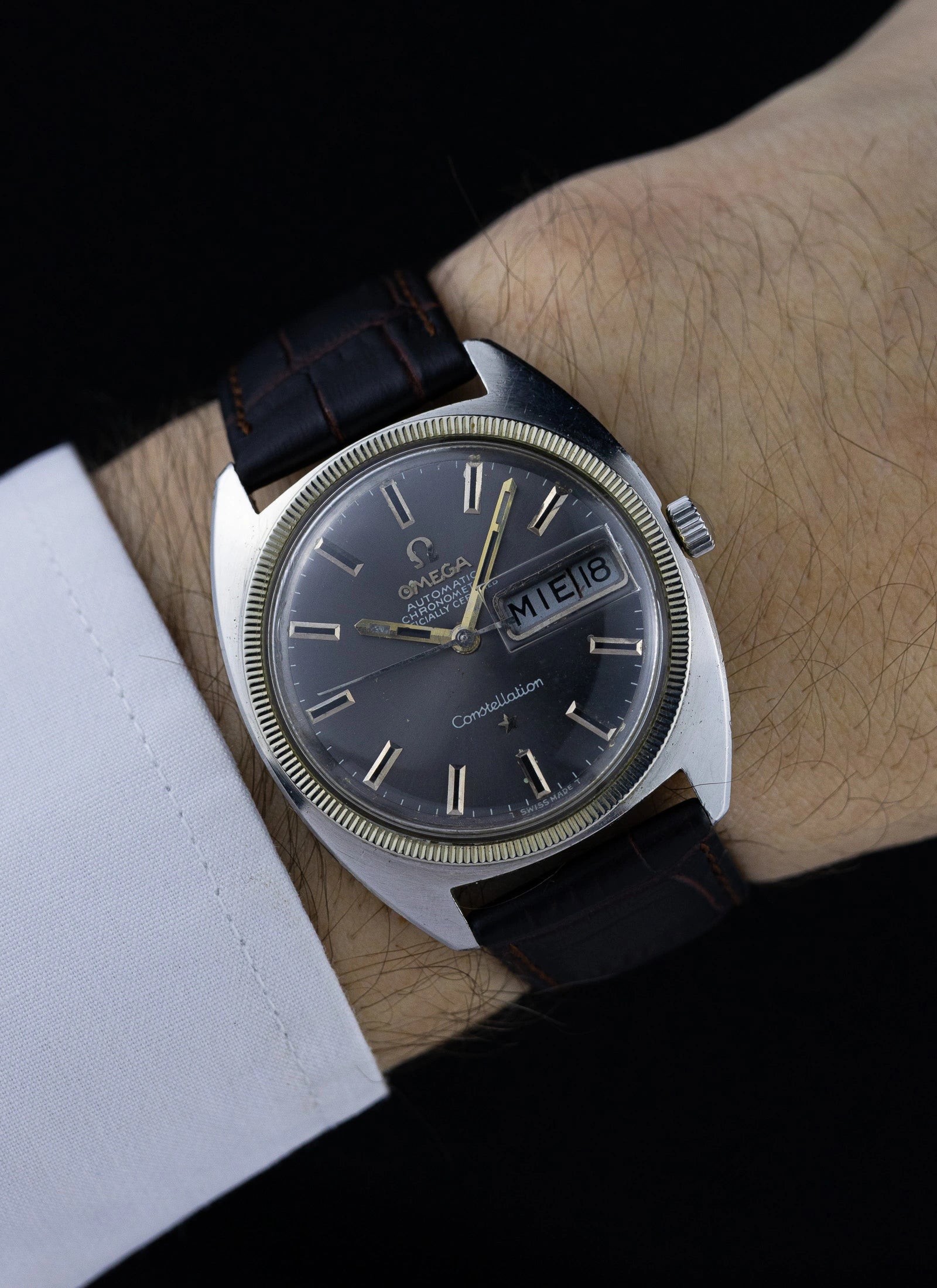 1969 Omega Constellation C-shape Grey Dial 168.029 cal. 751