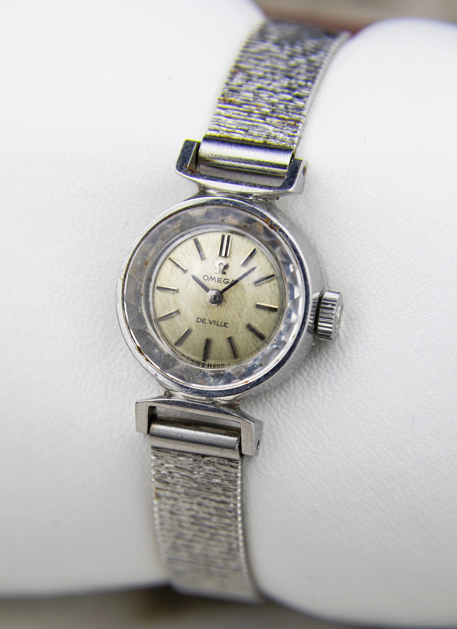 1969 Ladies Omega De Ville Cocktail Watch Grey Dial 511.254 cal. 485