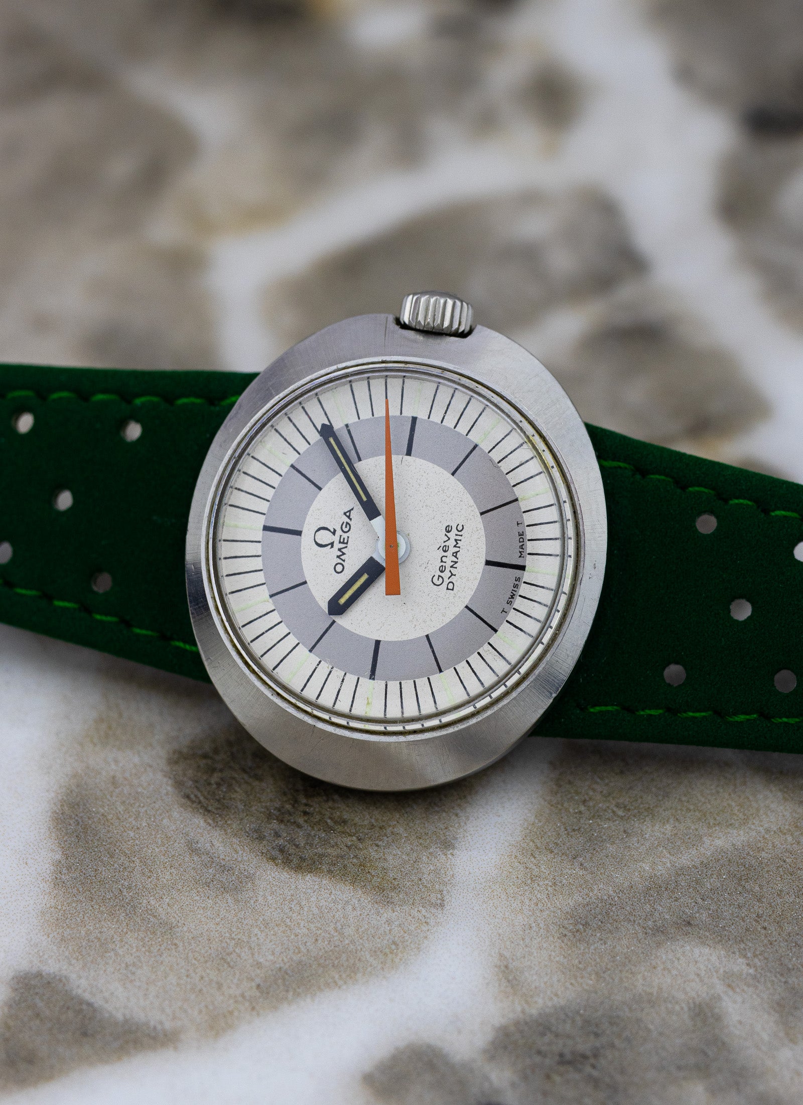 1960s Lady Omega Geneve Dynamic 566.015 cal. 630