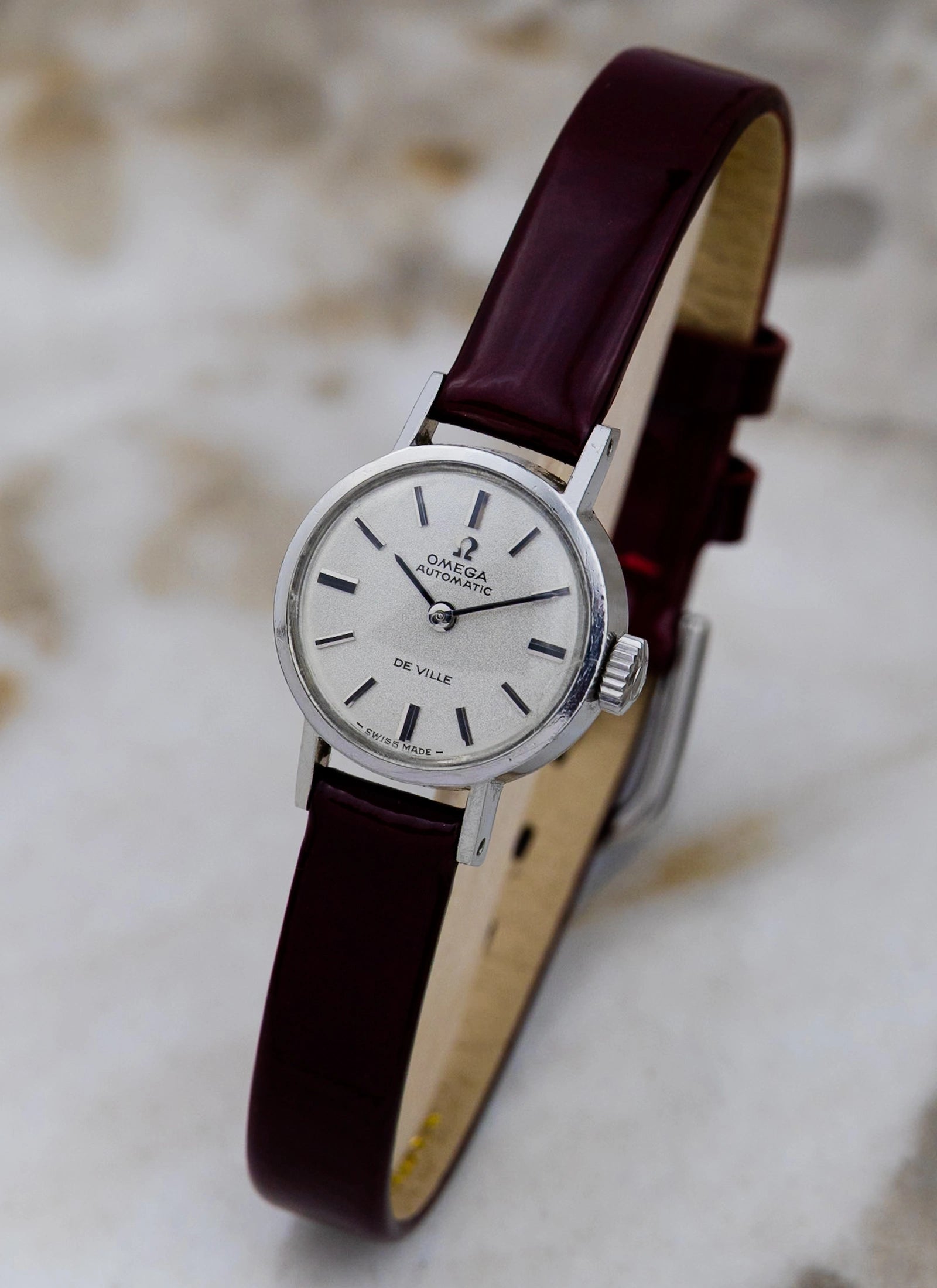 1969 Lady Omega De Ville Sparkle Dial 551.037 cal. 661