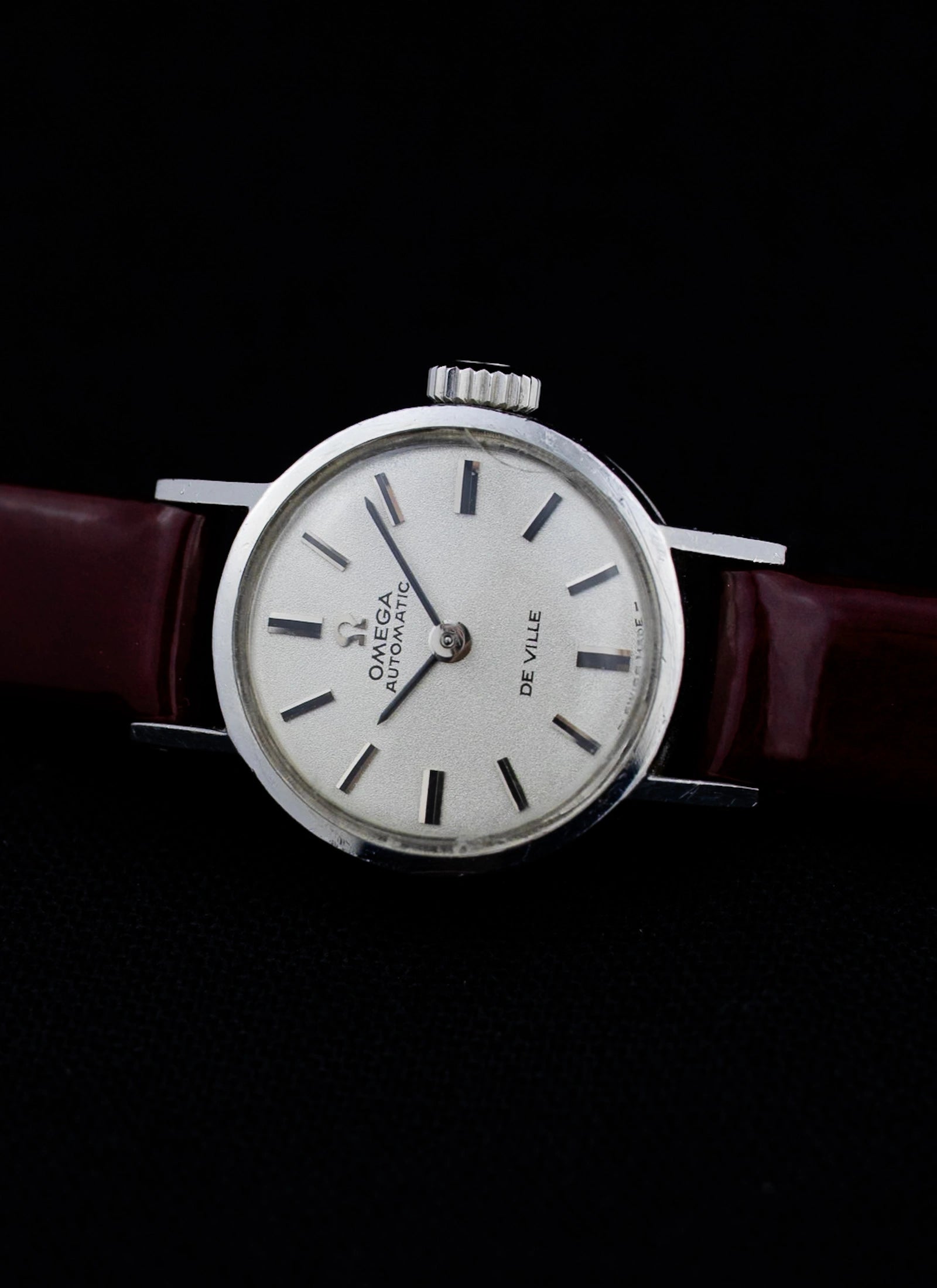 1969 Lady Omega De Ville Sparkle Dial 551.037 cal. 661