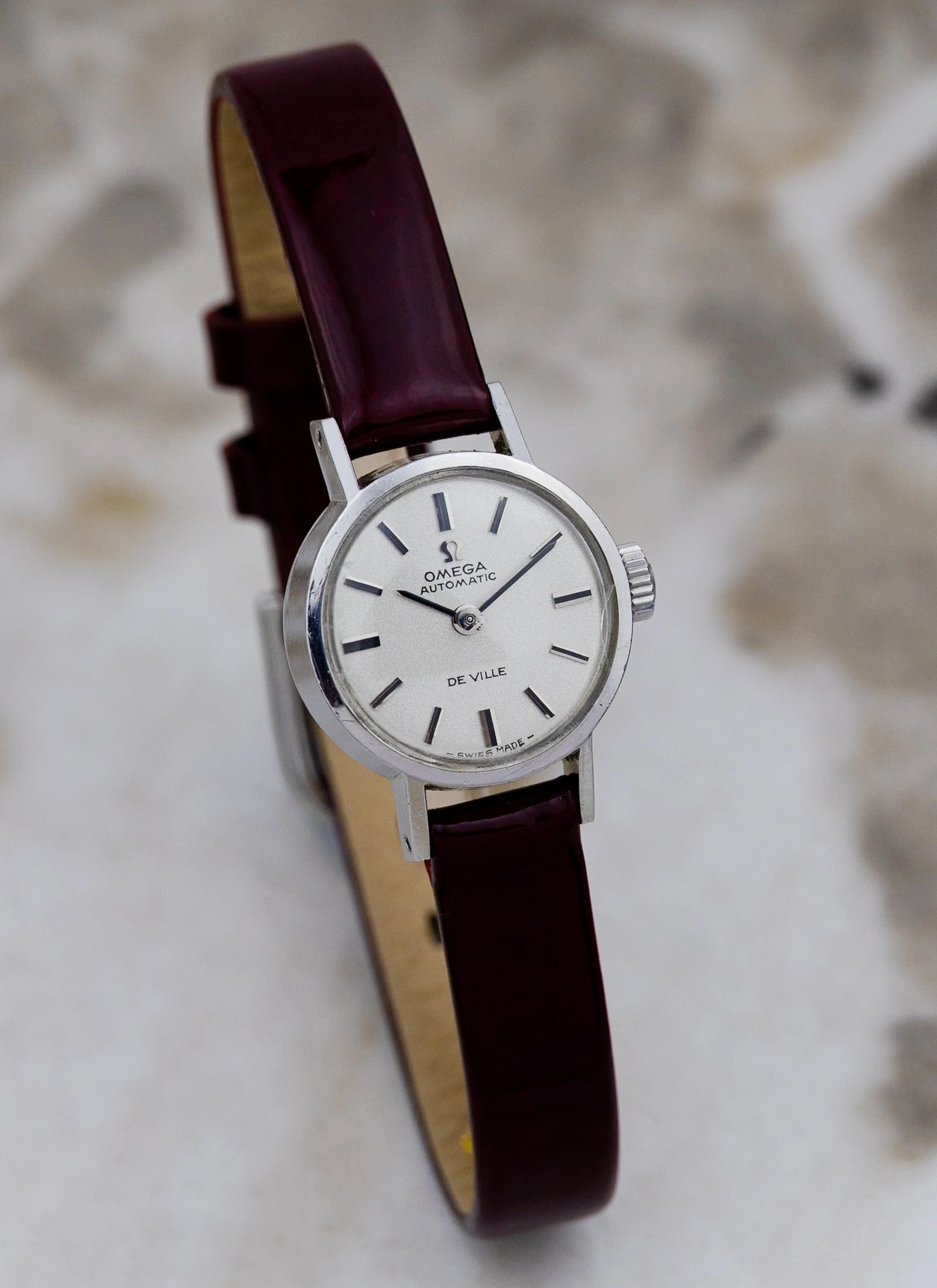 1969 Lady Omega De Ville Sparkle Dial 551.037 cal. 661