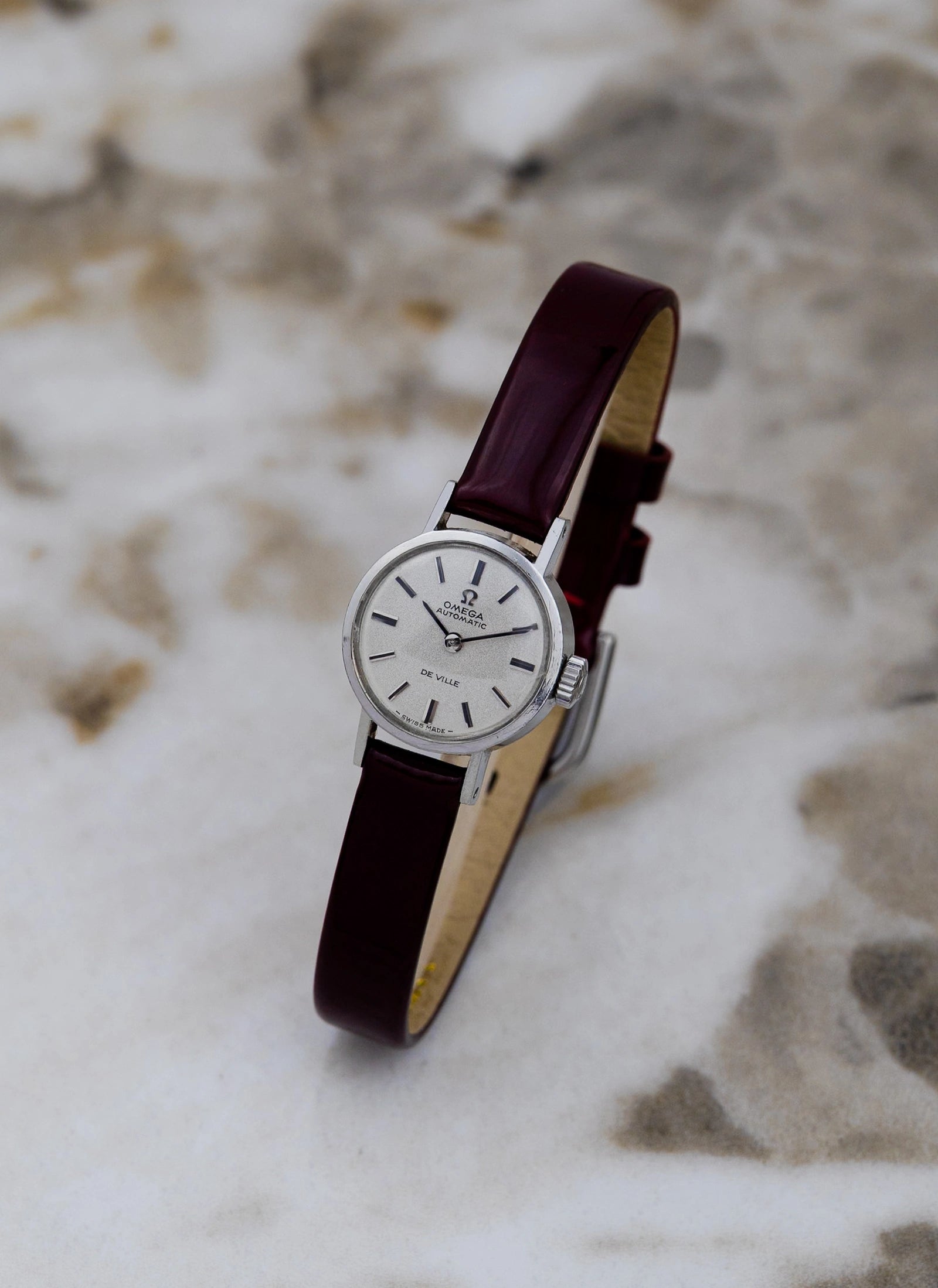 1969 Lady Omega De Ville Sparkle Dial 551.037 cal. 661