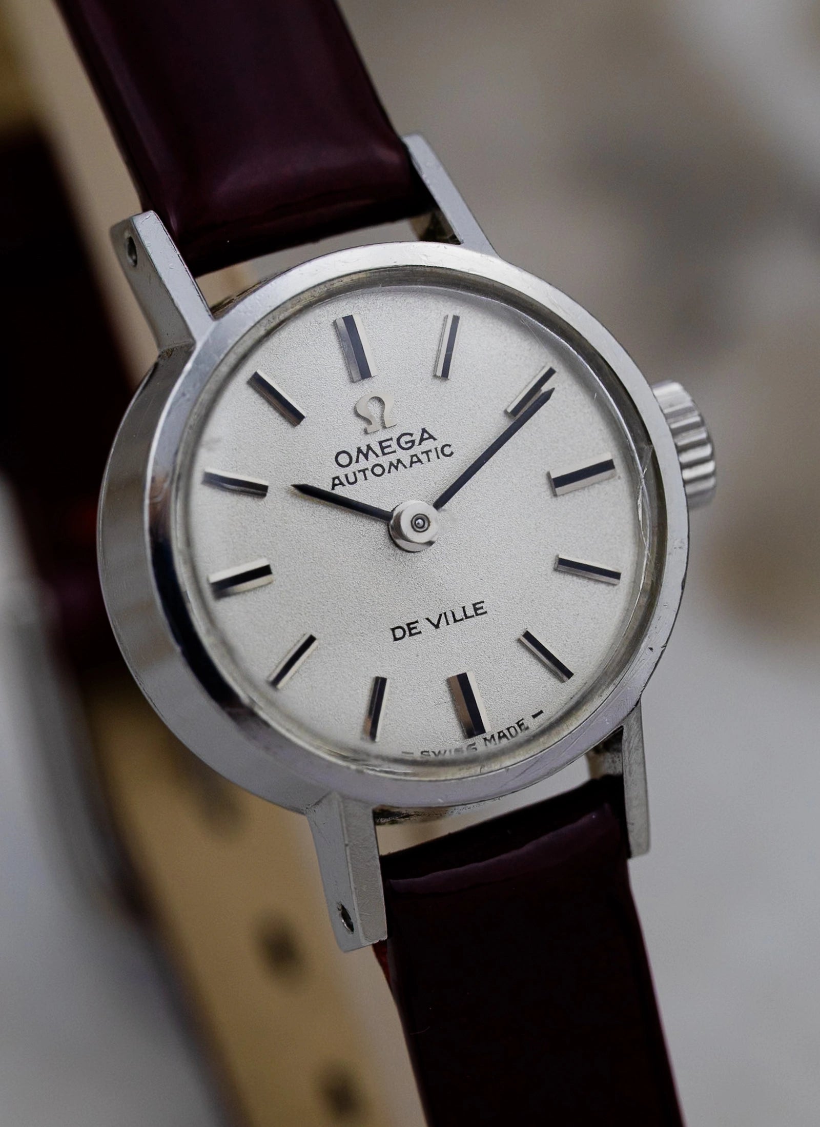 1969 Lady Omega De Ville Sparkle Dial 551.037 cal. 661
