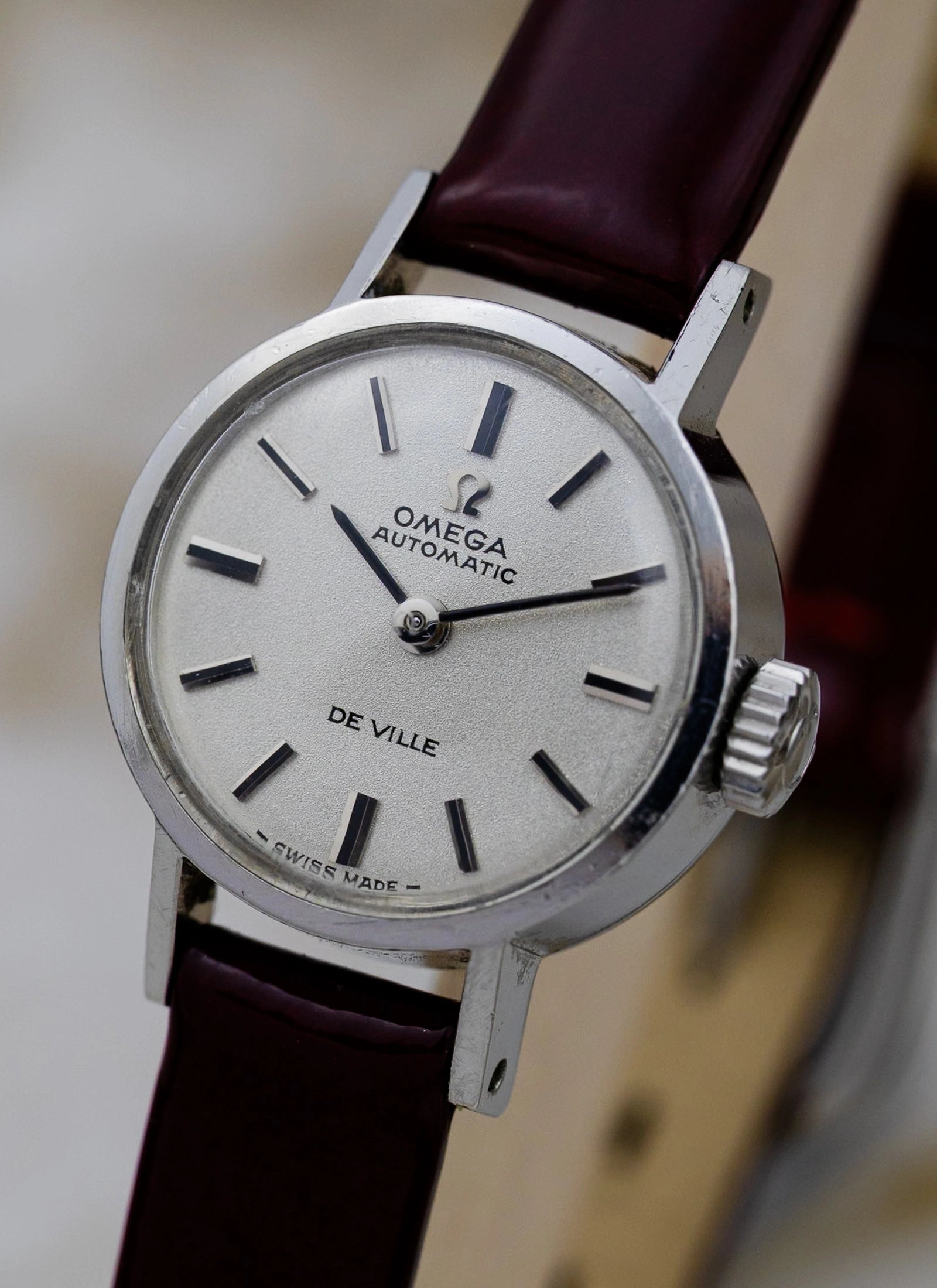 1969 Lady Omega De Ville Sparkle Dial 551.037 cal. 661