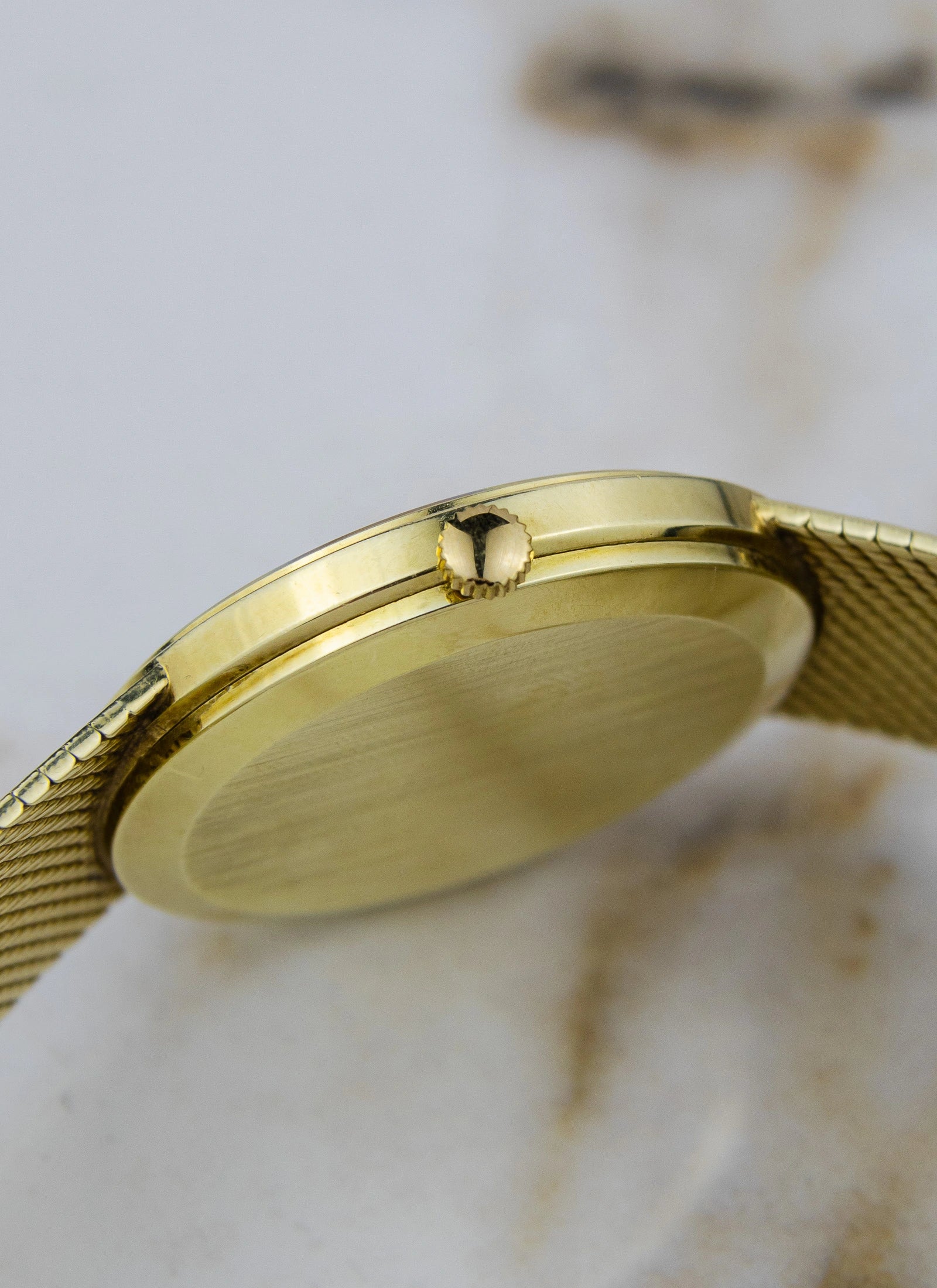 18K Omega De Ville