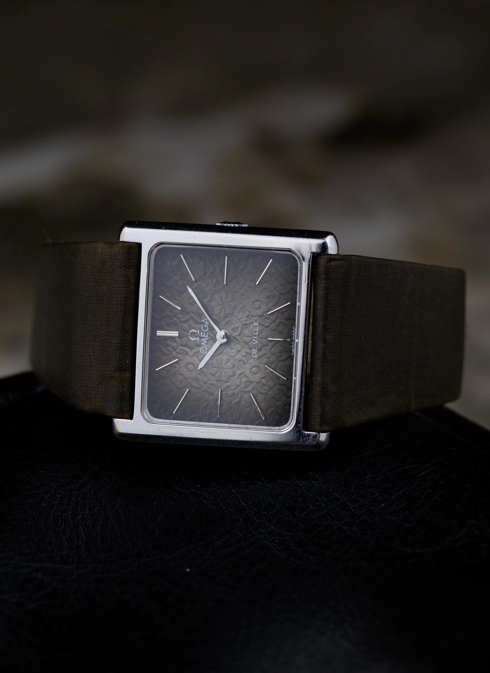 1972 Lady Omega De Ville Floral Motif 511.0405 cal. 625