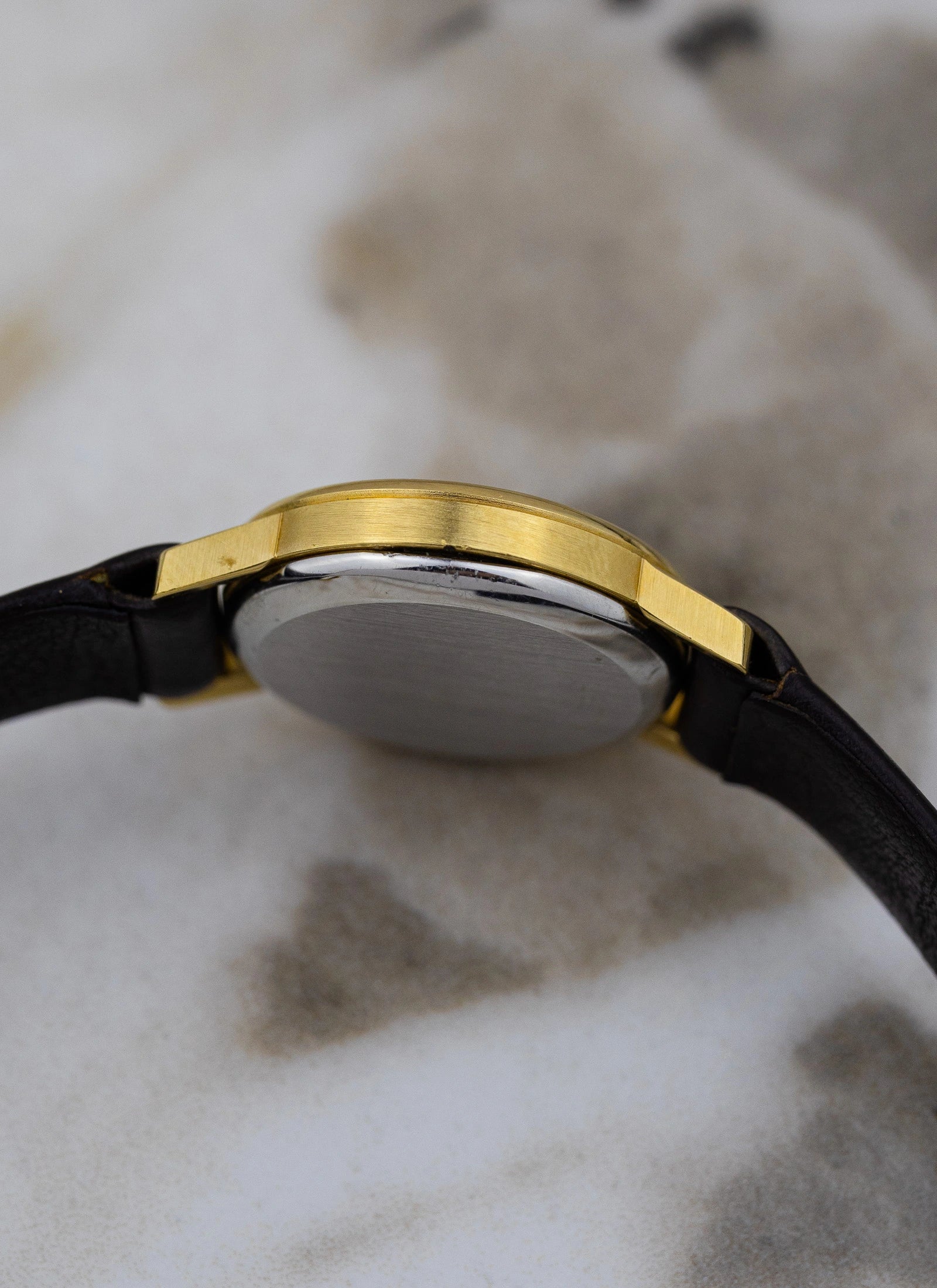 1982 Lady Omega De Ville 591.0213 cal. 1387