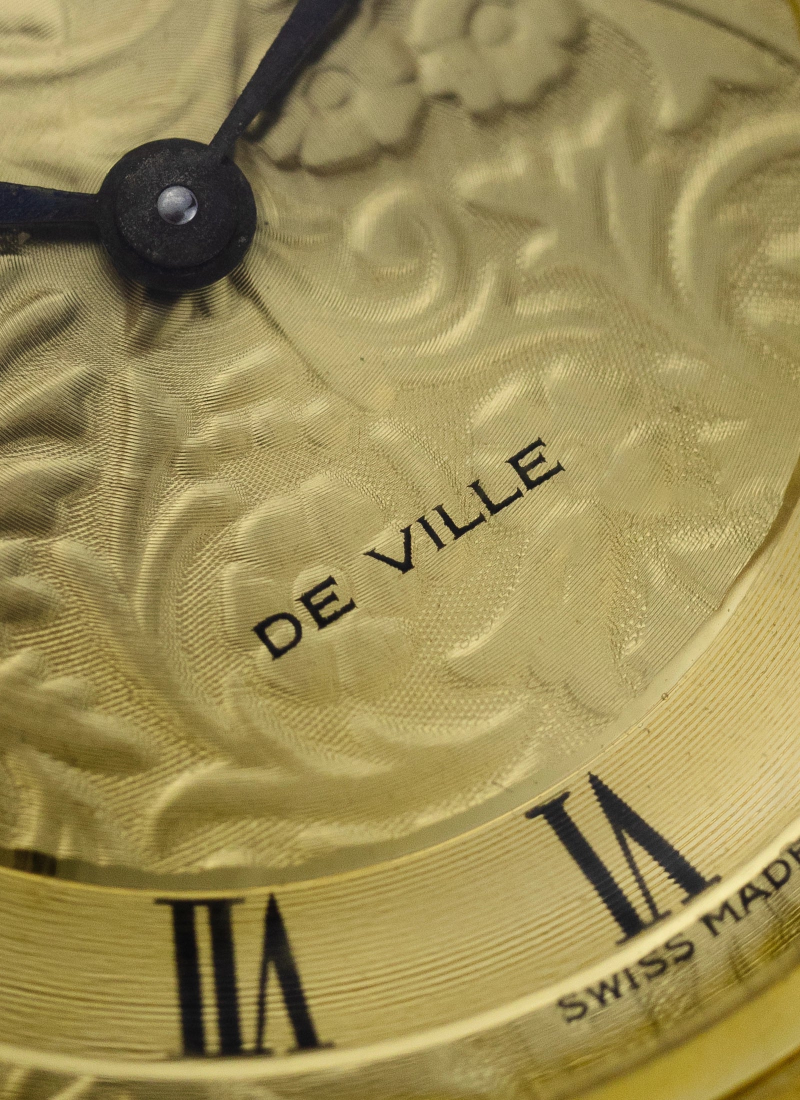 1969 18K Omega De Ville Gold Floral Dial 111.096 cal. 620 Box