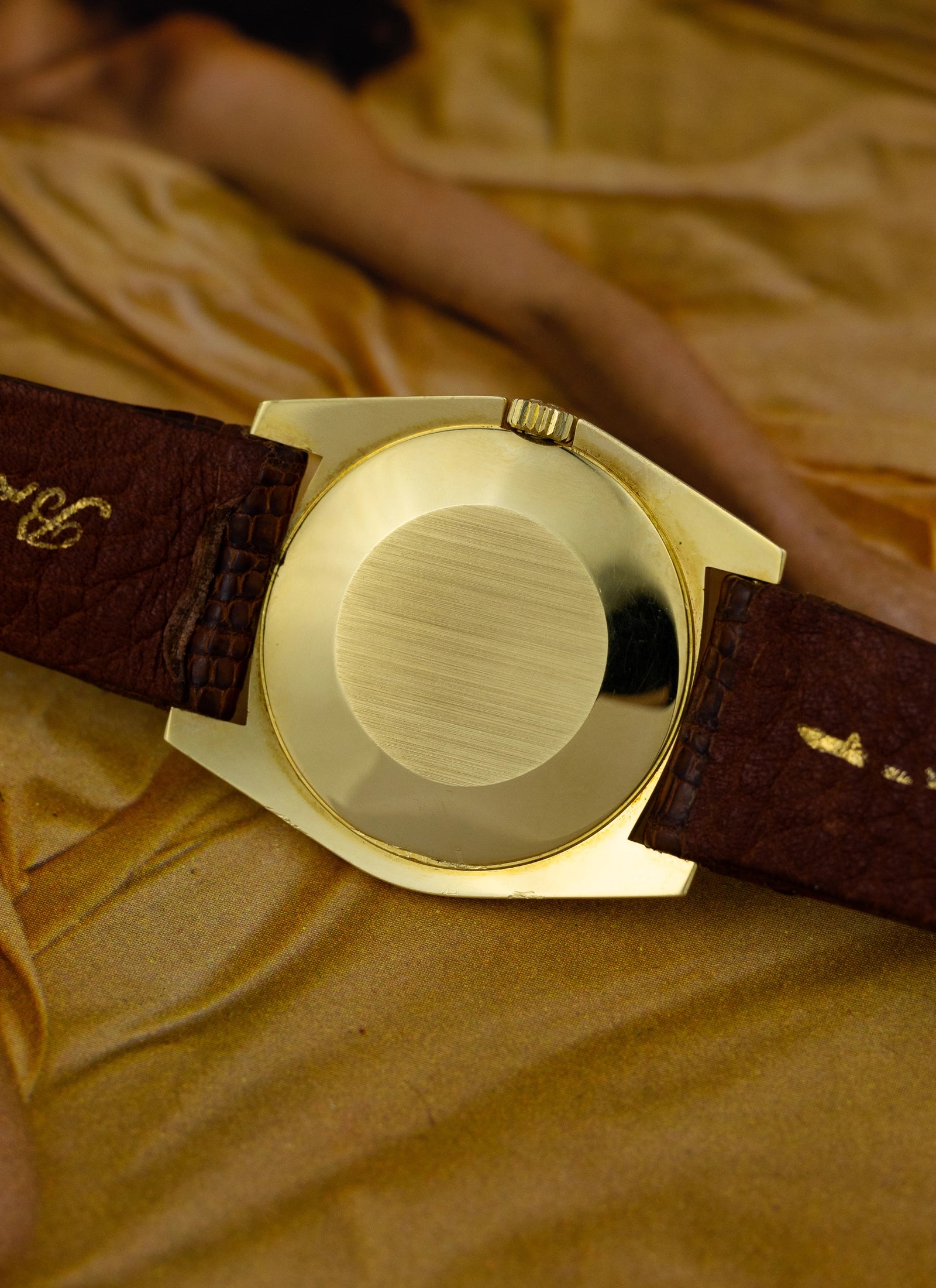 1969 18K Omega De Ville Gold Floral Dial 111.096 cal. 620 Box